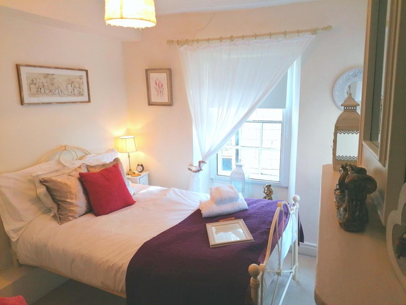 Large Single Room photo 1