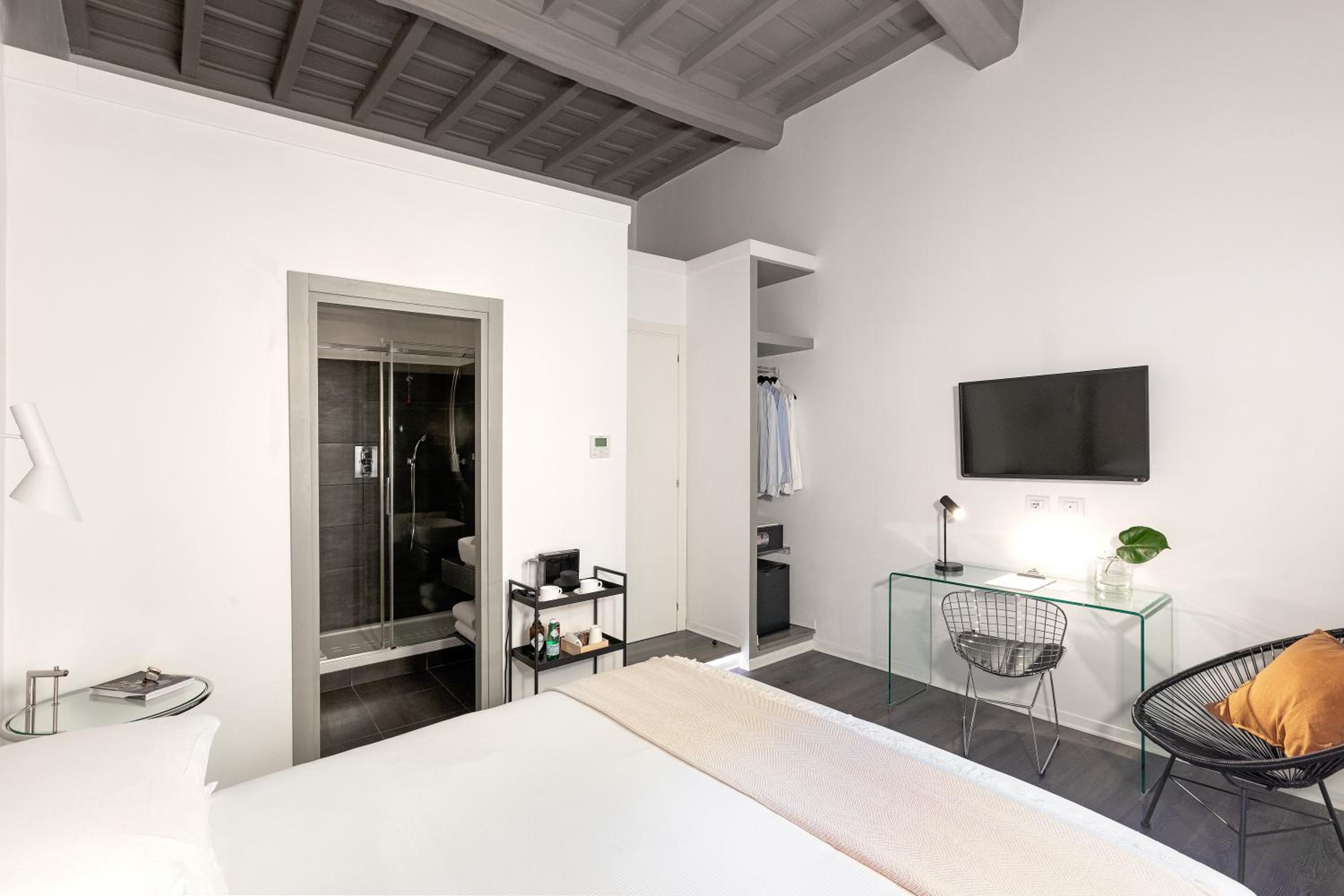 Double or Twin Room photo 3