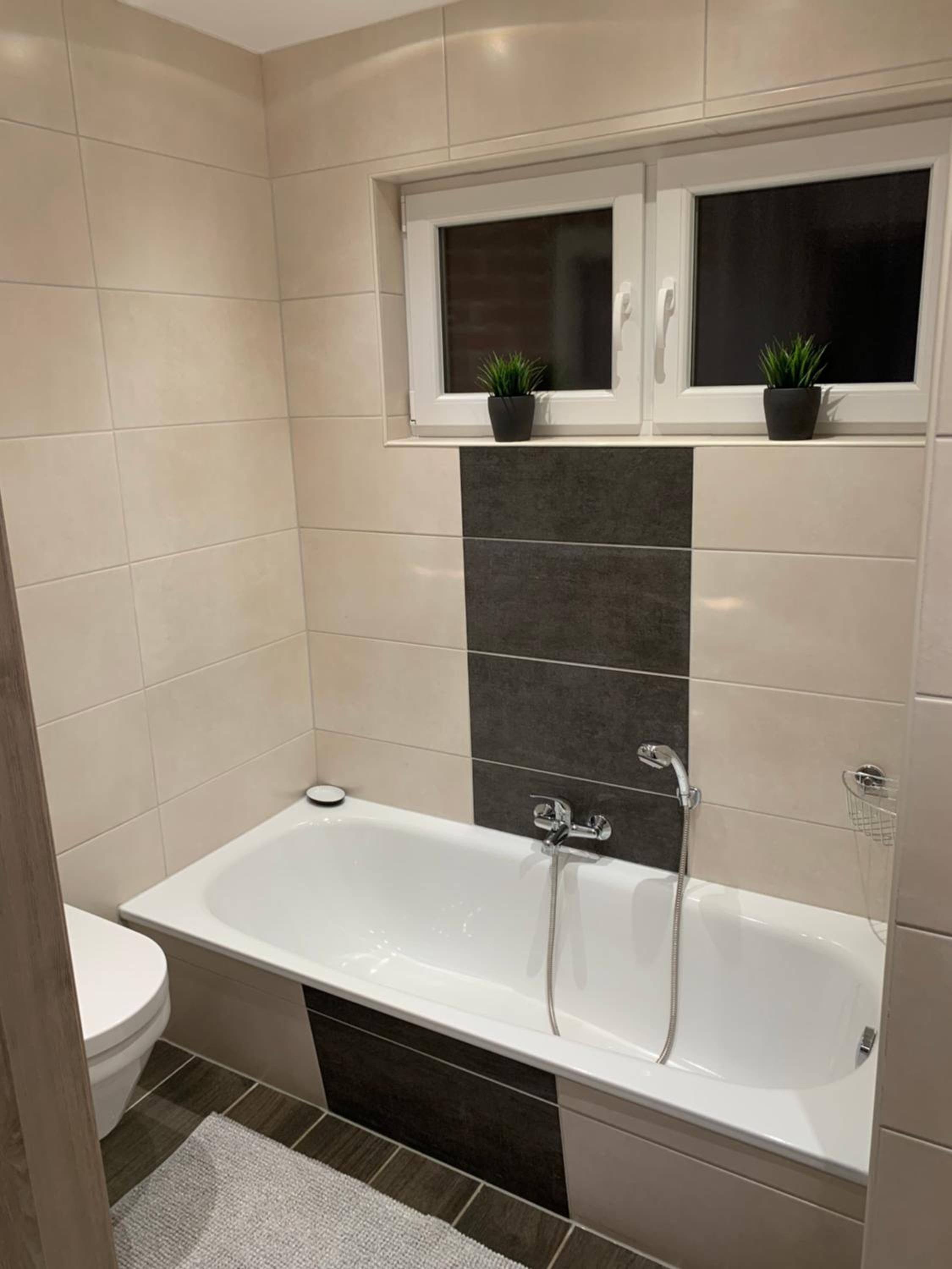 Two-Bedroom Apartment - Photo 3