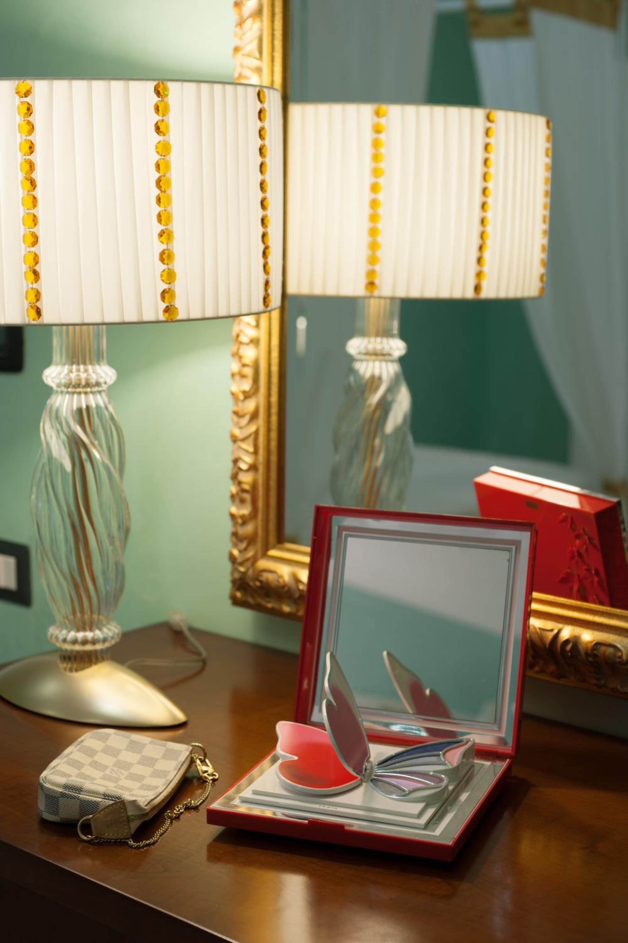 Queen Suite photo 2