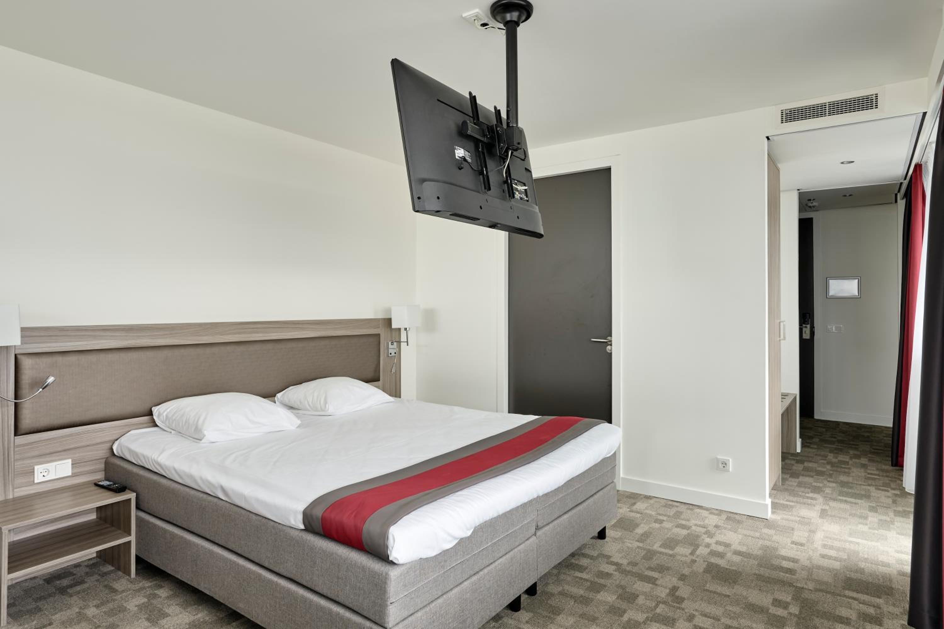 Deluxe Double Room photo 3