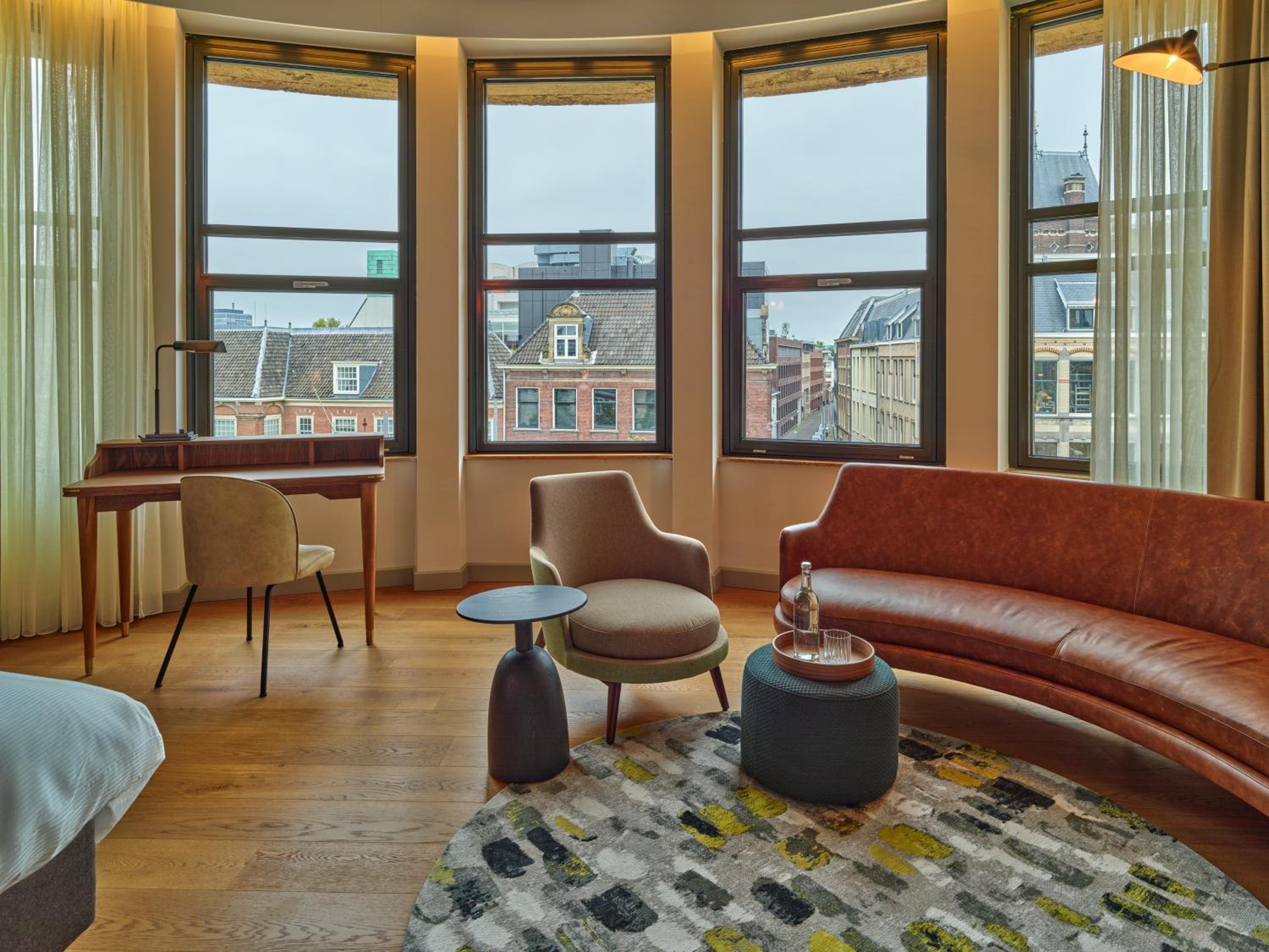 King Suite with Kneuterdijk View photo 2