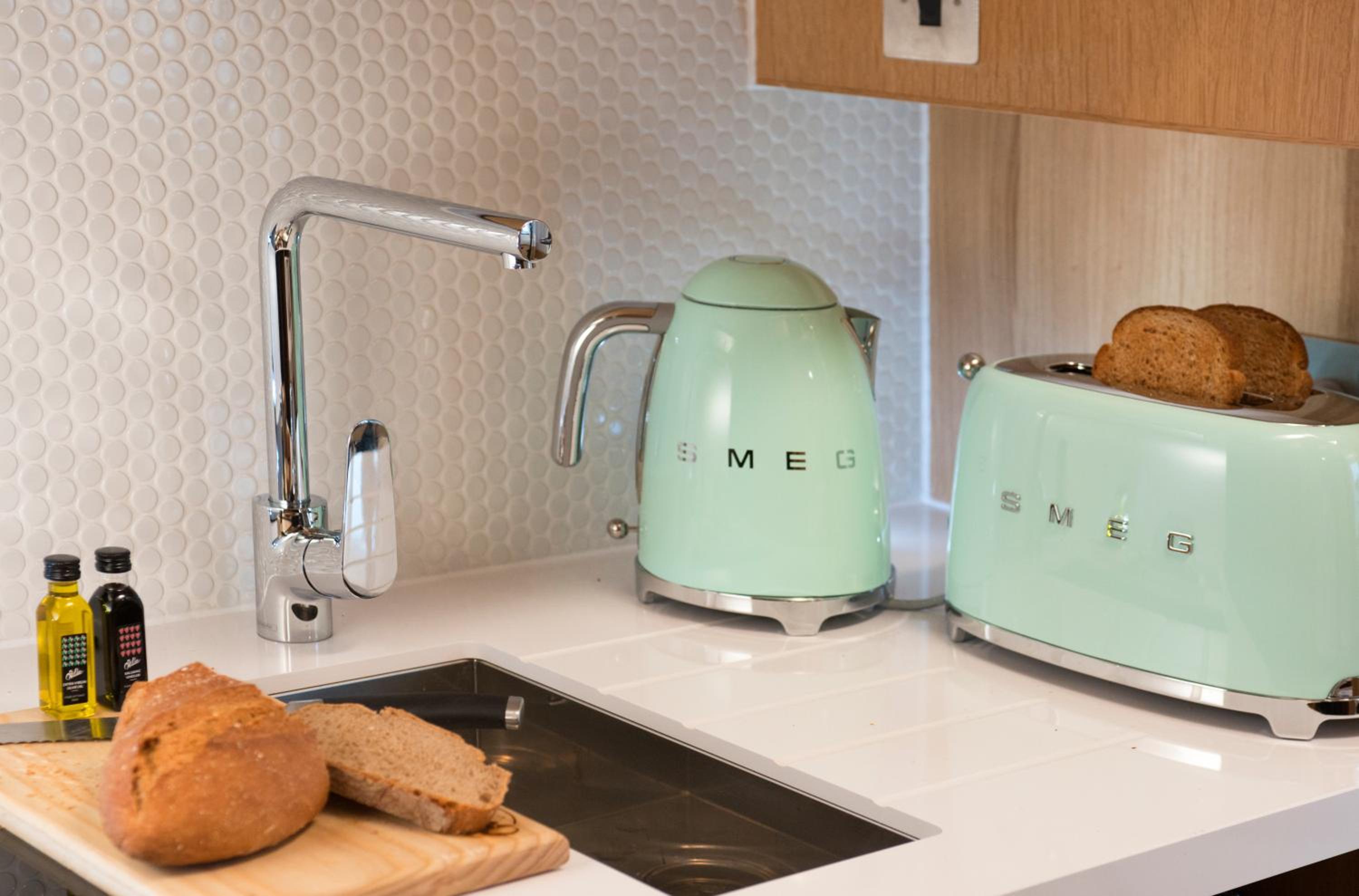 Triple Room with City View