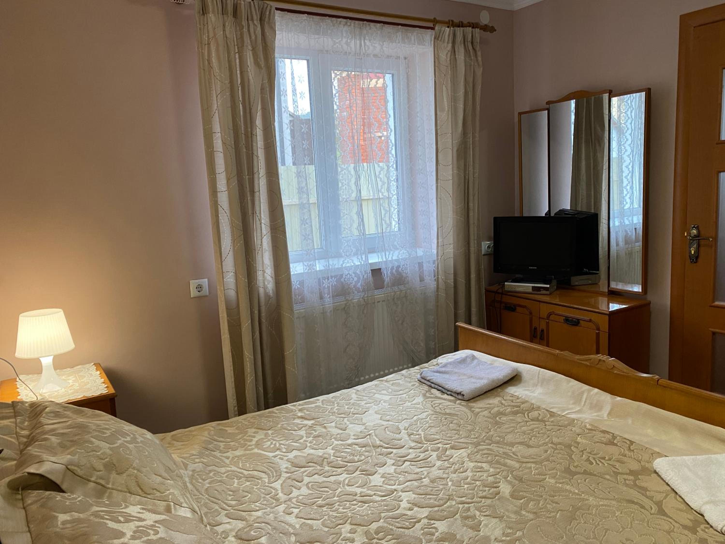 Double Room with Extra Bed photo 2