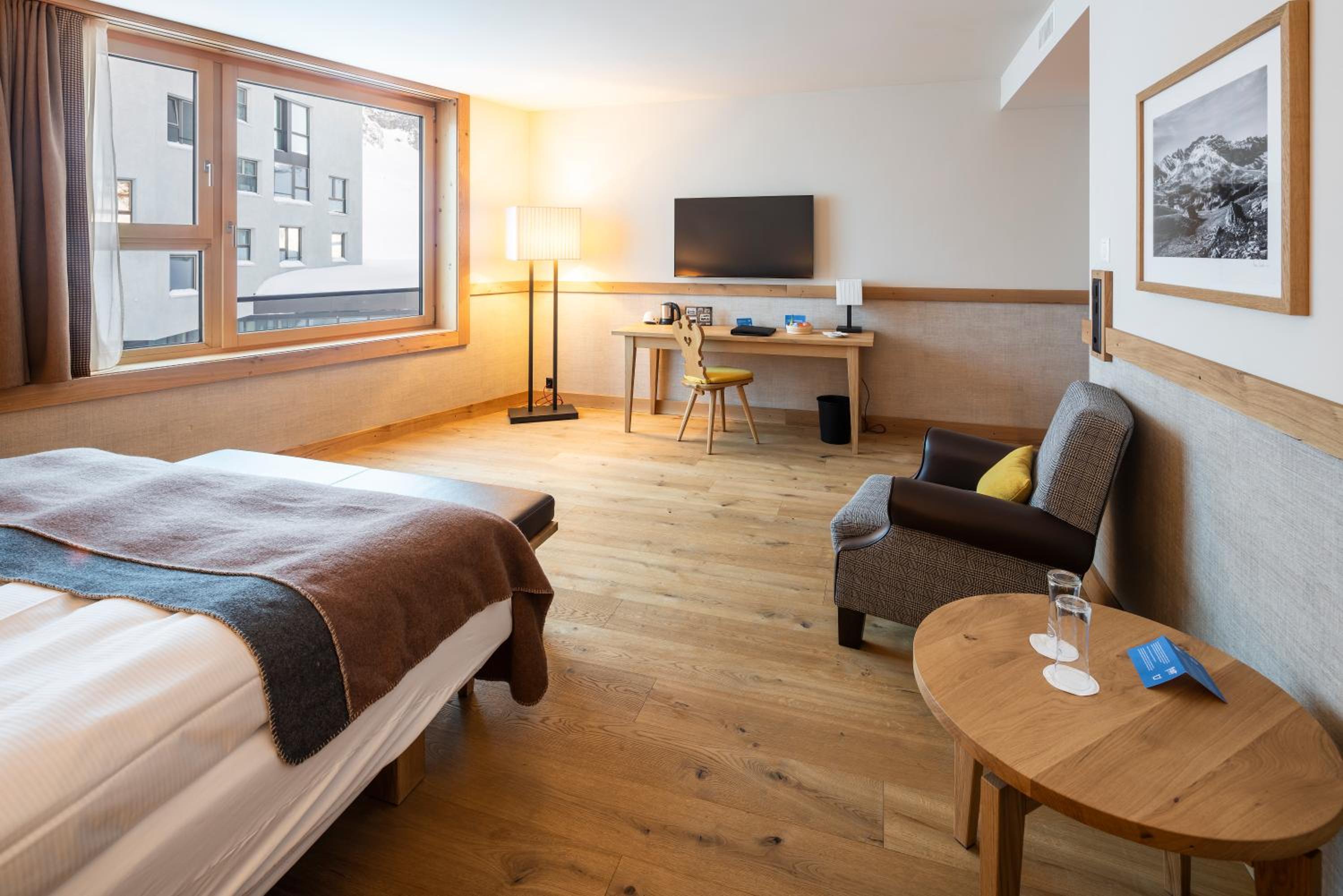 Superior Room - in family friendly Lago Lodge