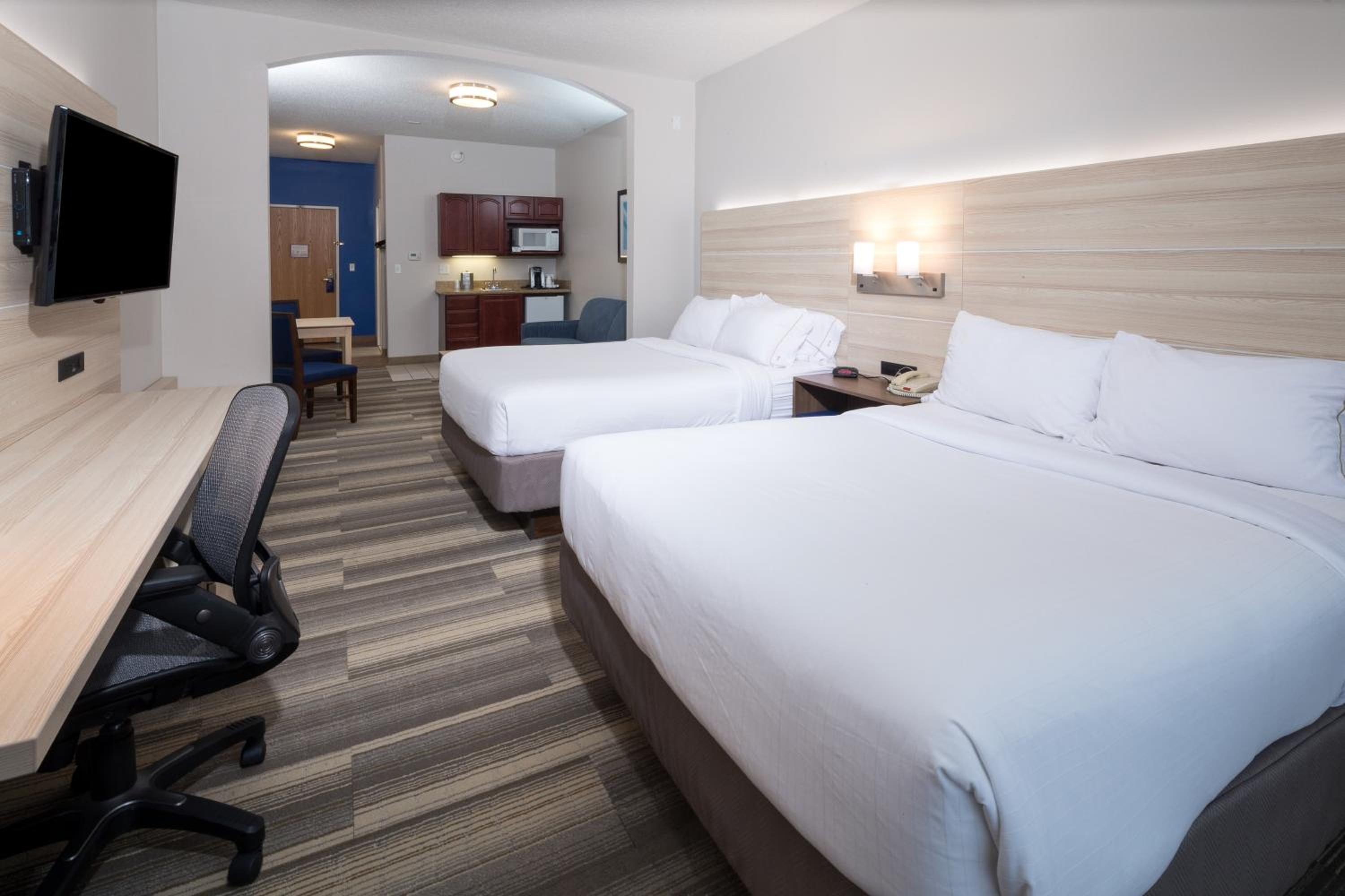 Standard Room - Photo 1