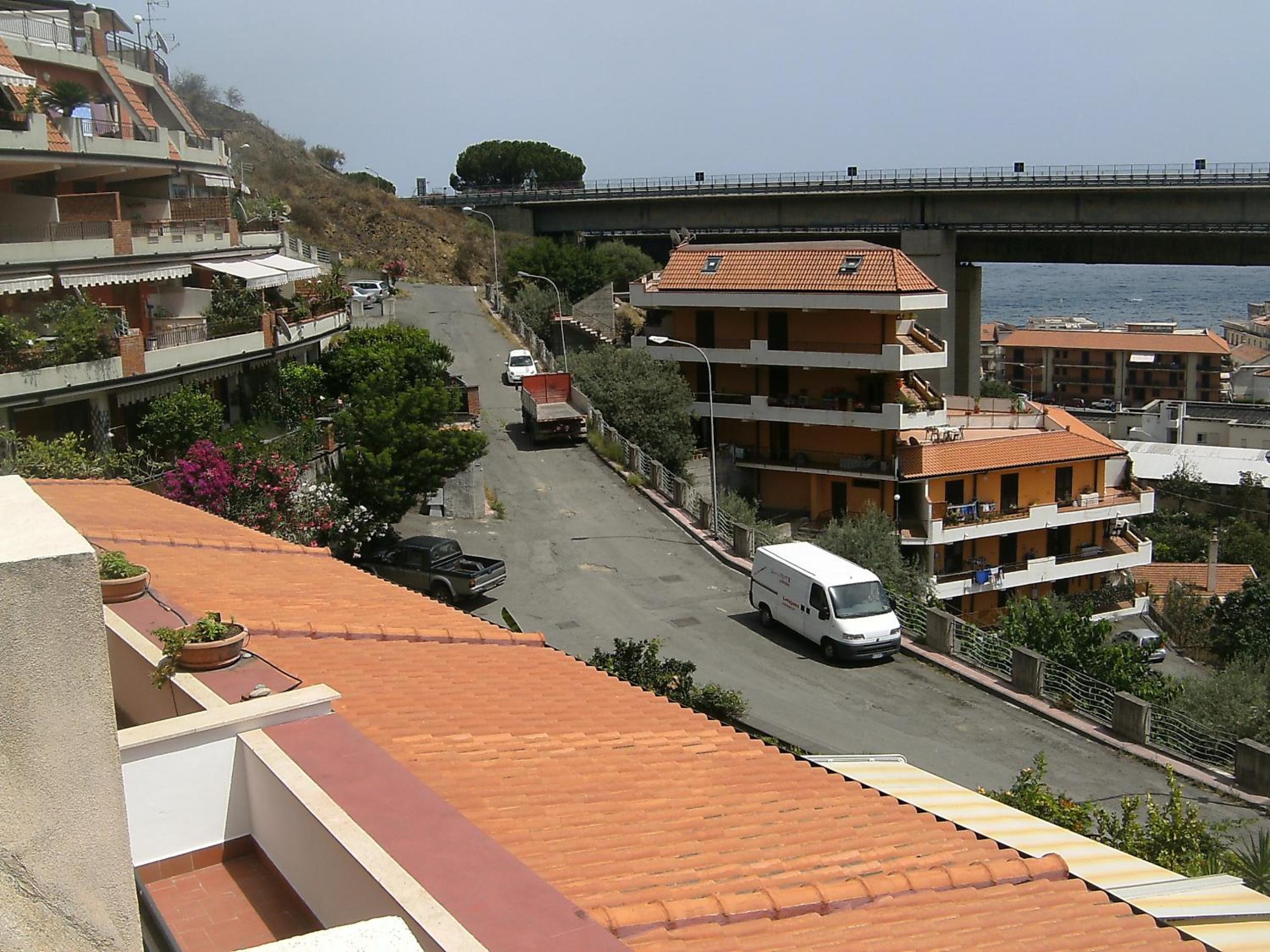 Apartment with Terrace photo 2