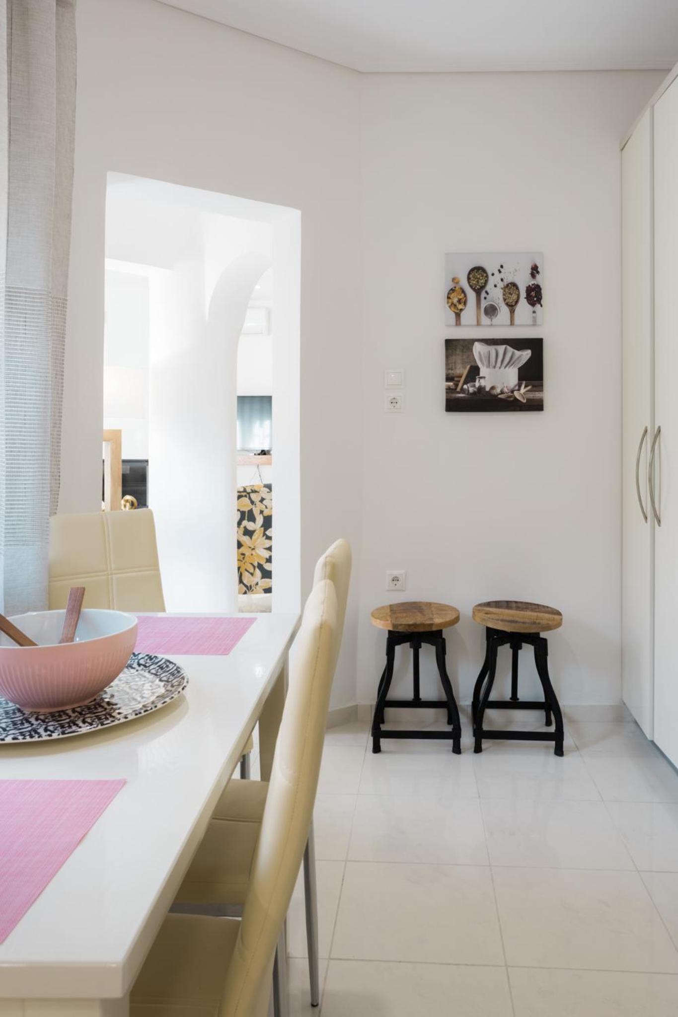 Three-Bedroom Villa - Photo 19