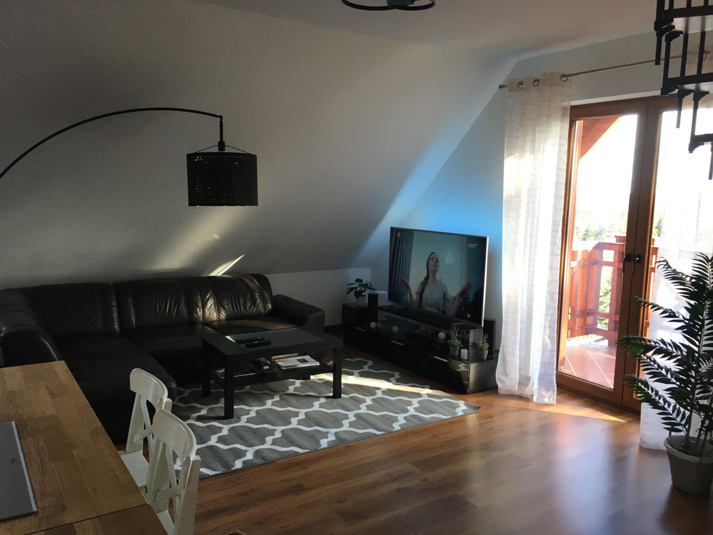 Three-Bedroom Apartment - Photo 86