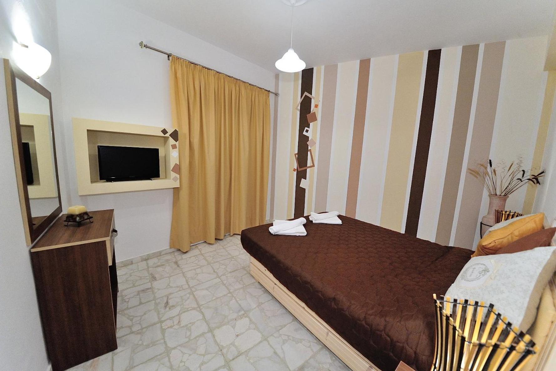 One-Bedroom Apartment (2 Adults)