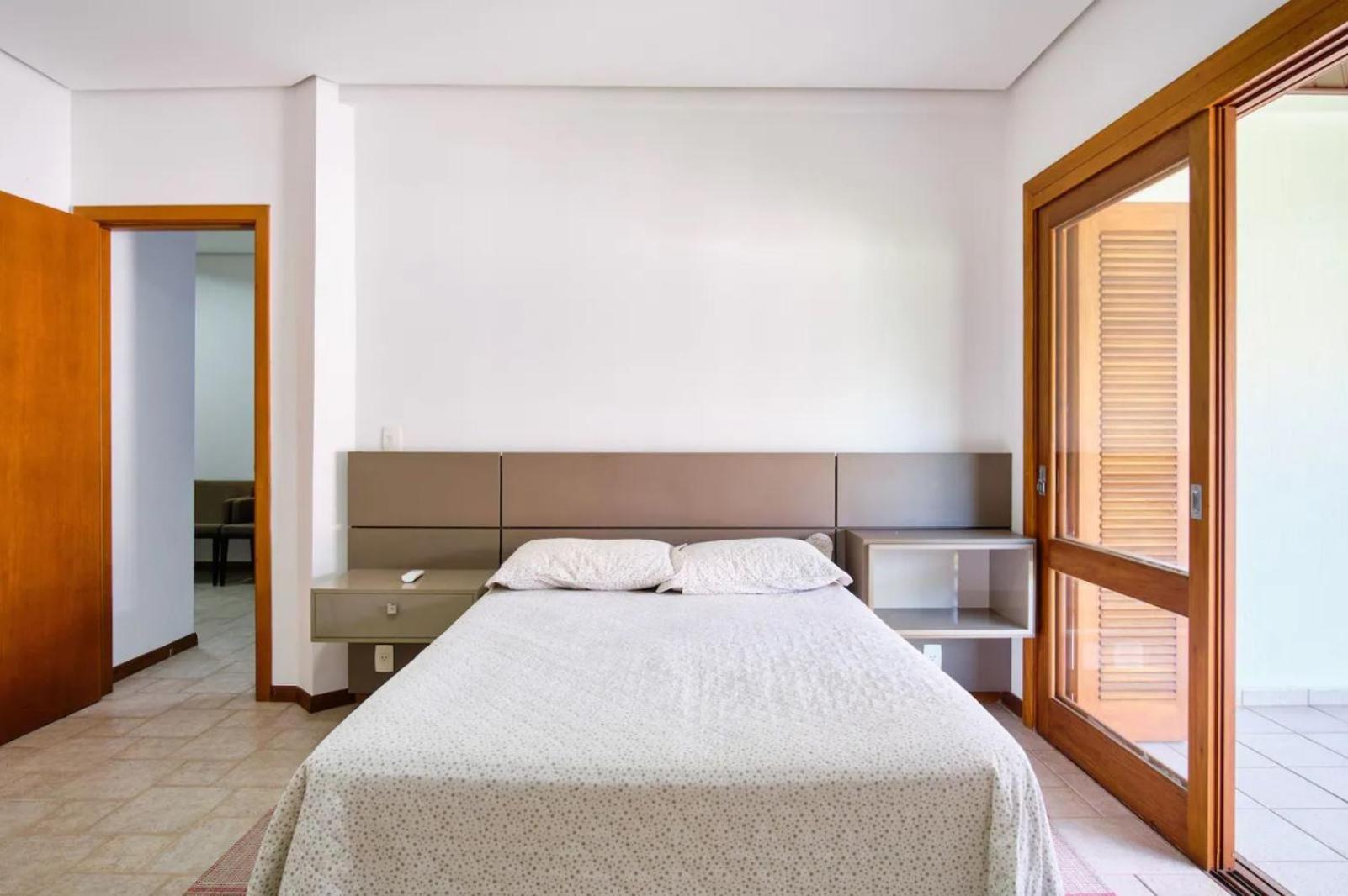 Apartment with Sea View - Photo 6