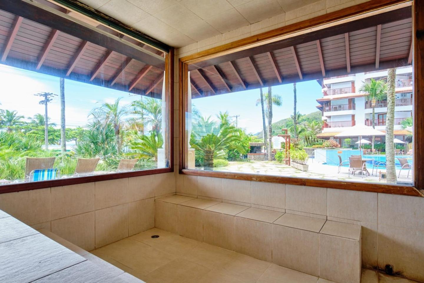 Apartment with Sea View - Photo 29