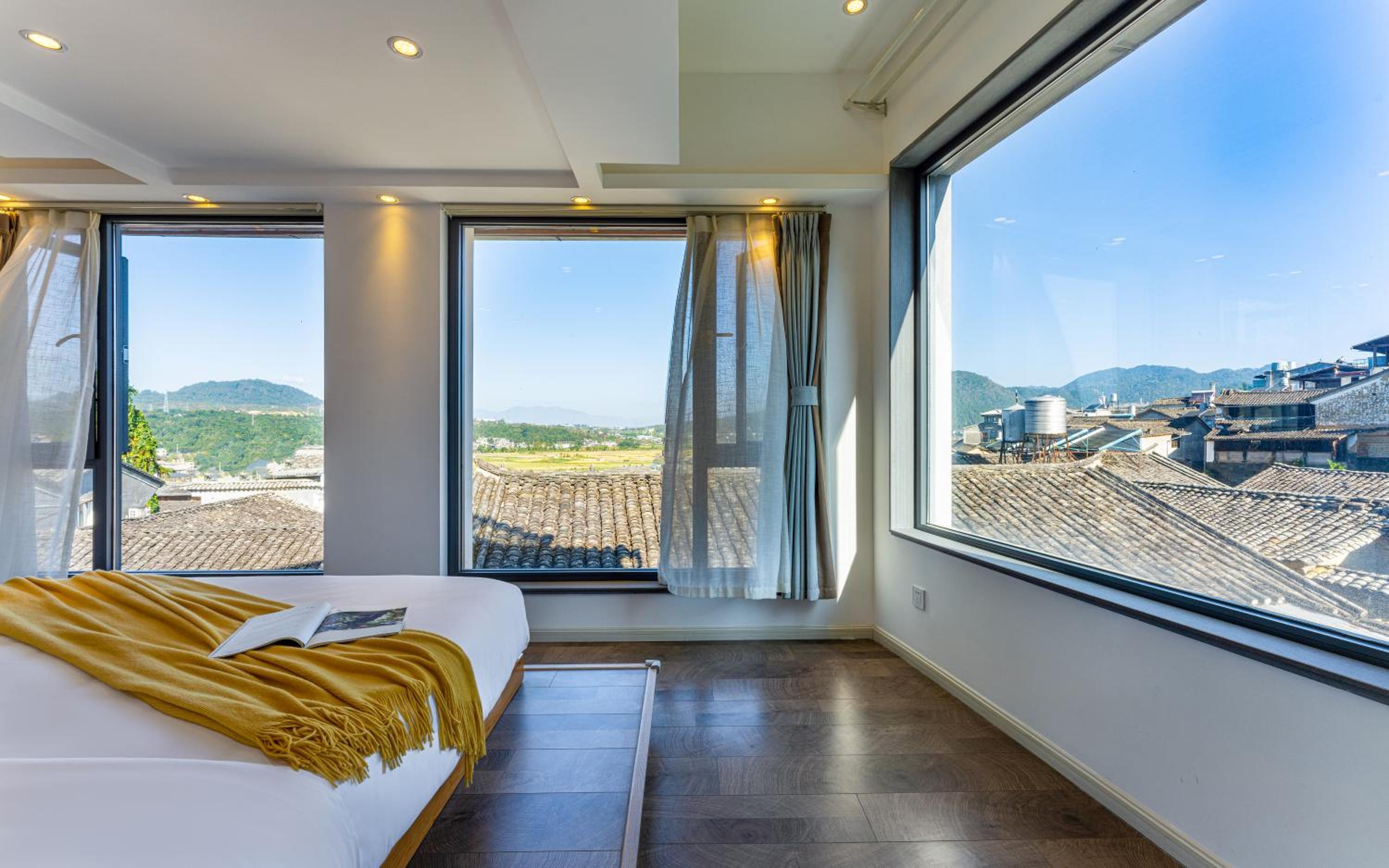 Double Room with Mountain View photo 2