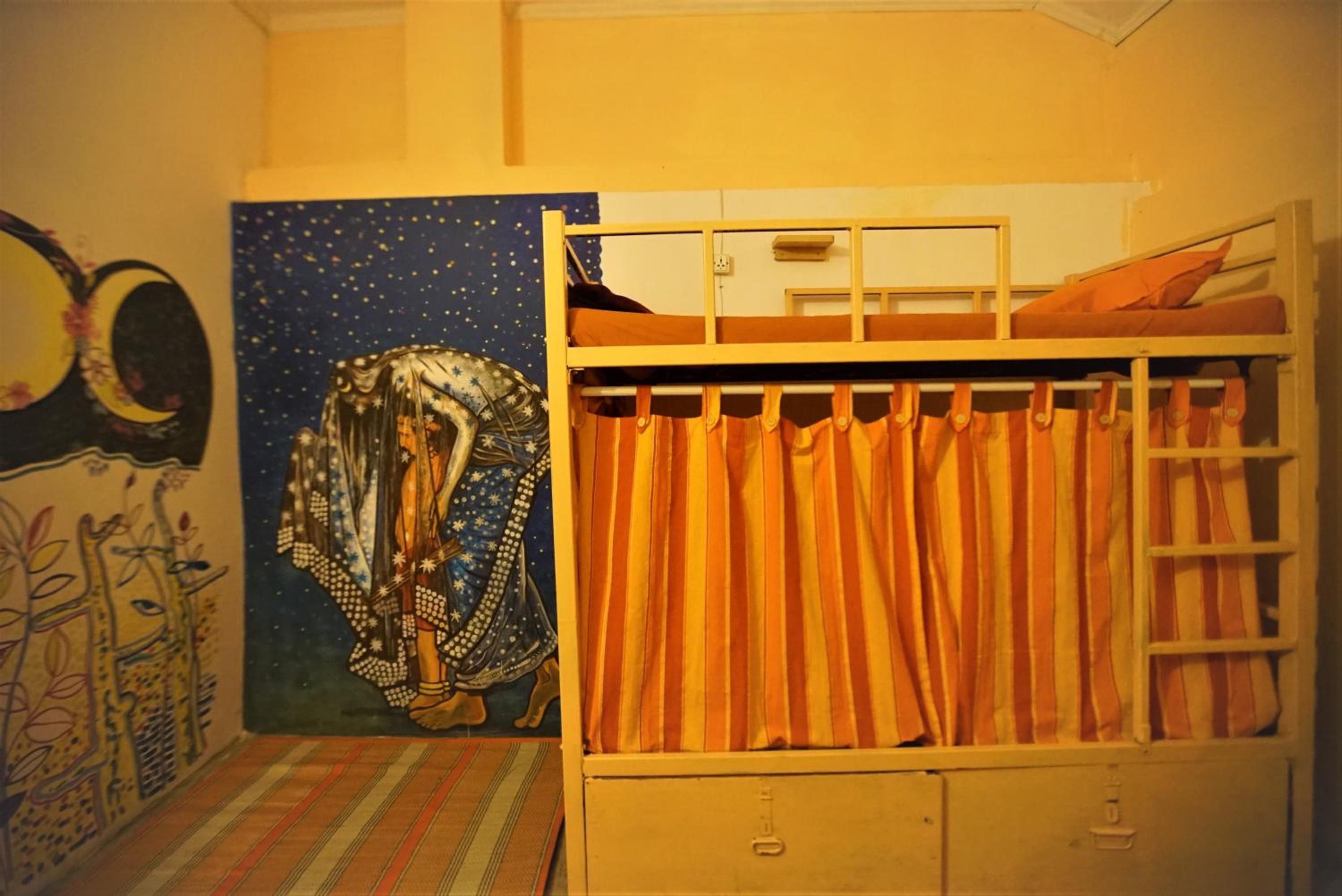 Bed in 8-Bed Mixed Dormitory Room photo 2