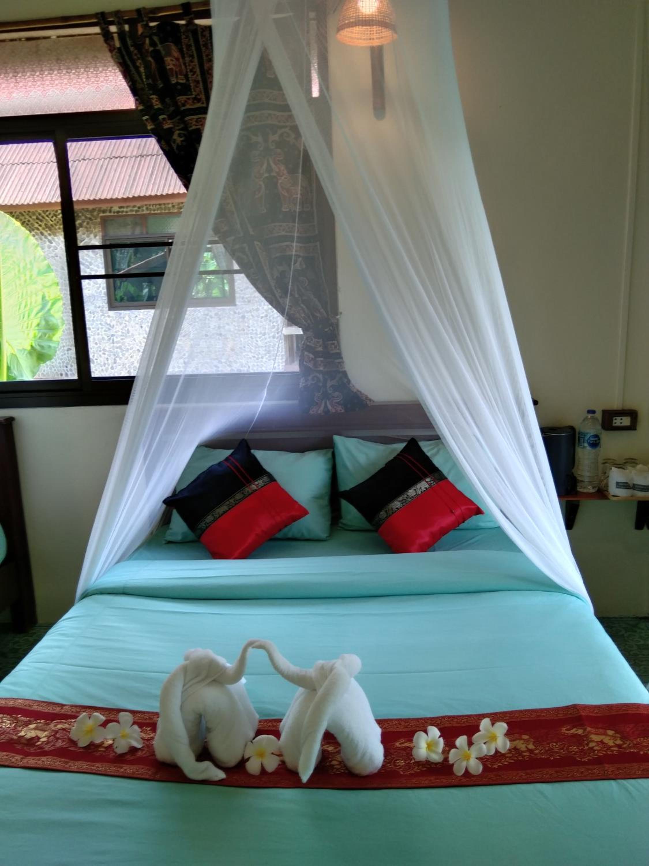 Queen Room with Garden View - Photo 30