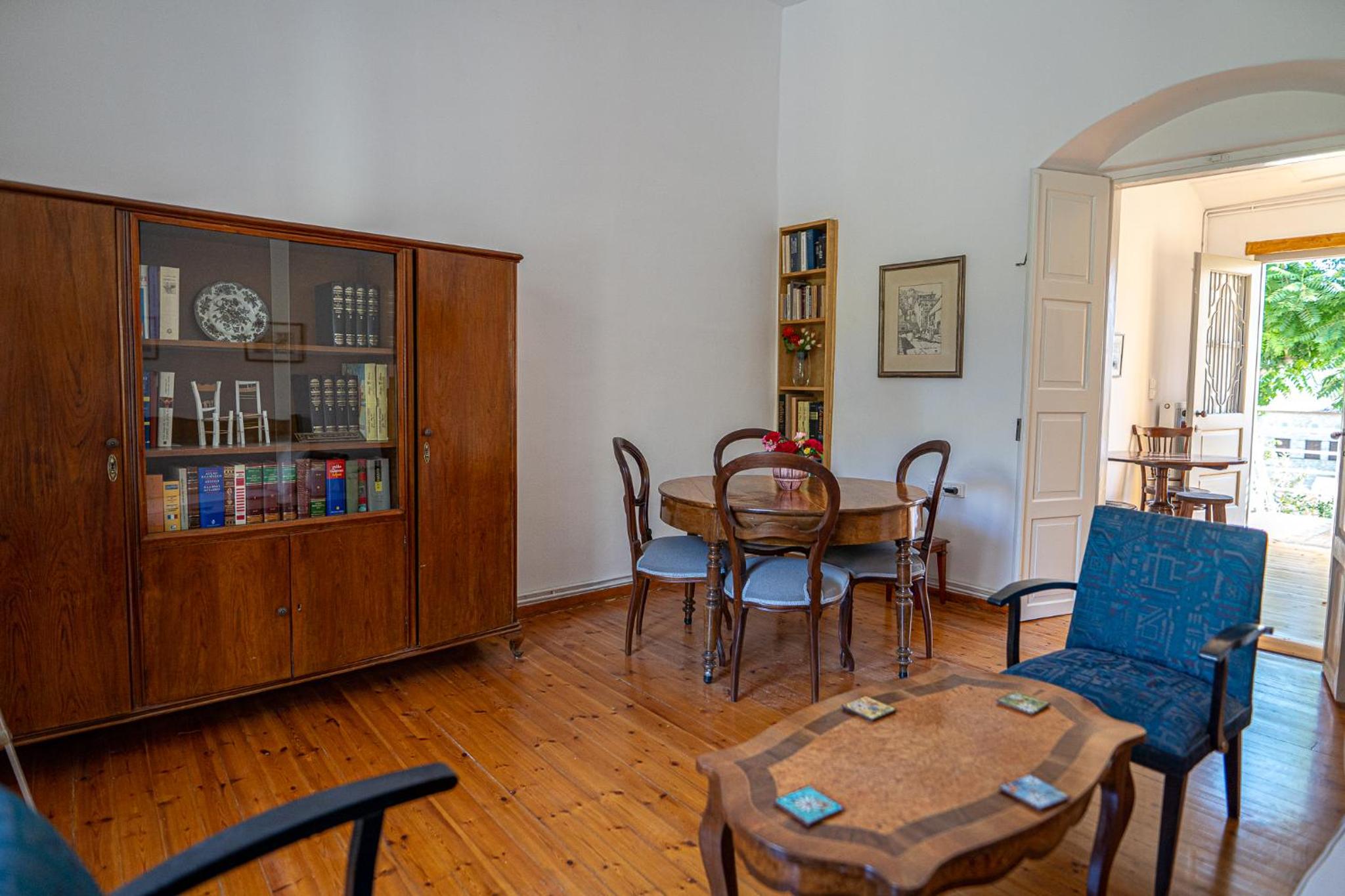 Exceptional Apartment photo 1