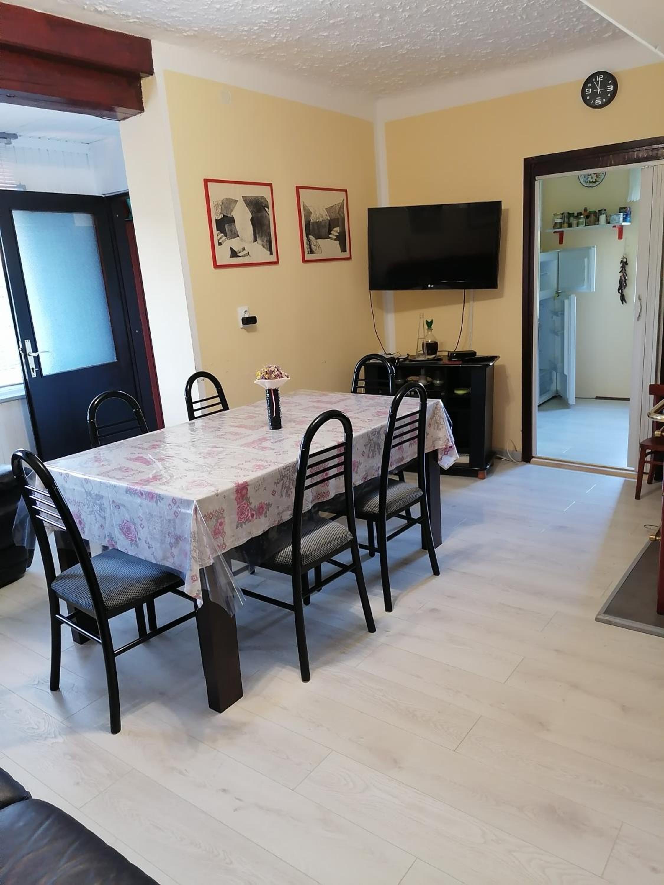 Apartment - Photo 37