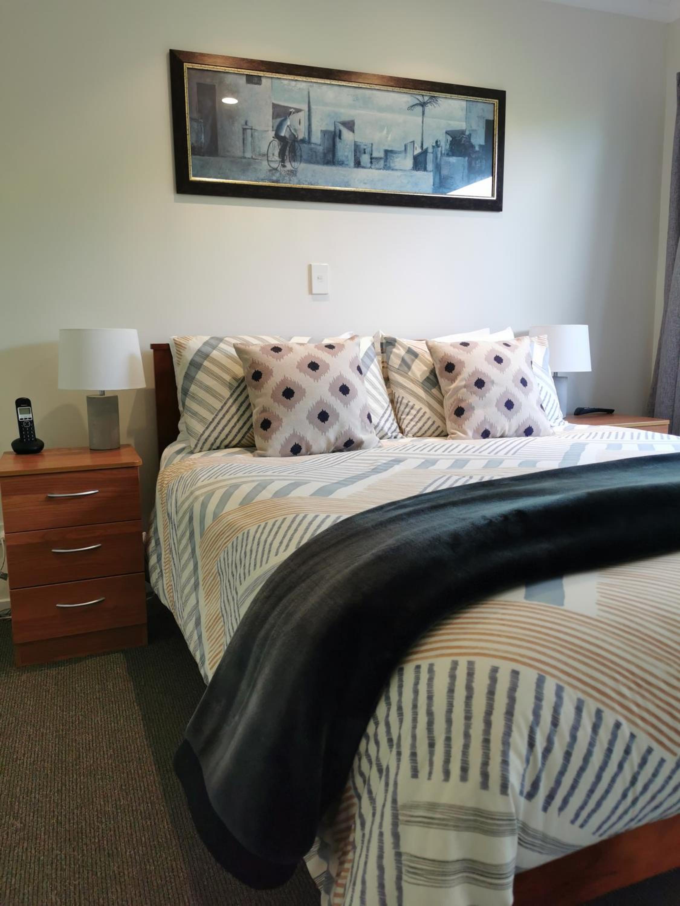 Two-Bedroom Apartment - Photo 3