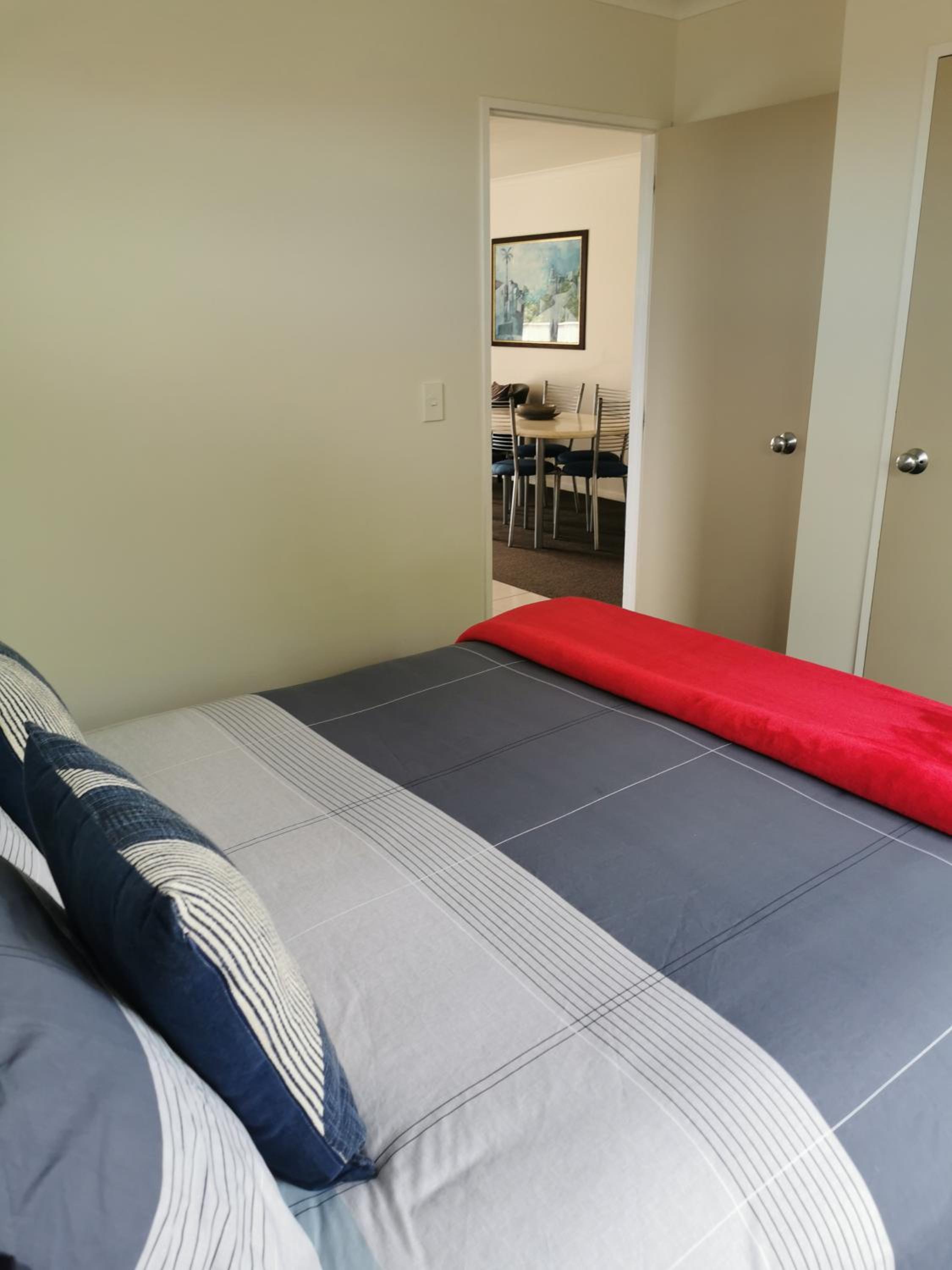 Two-Bedroom Apartment - Photo 5