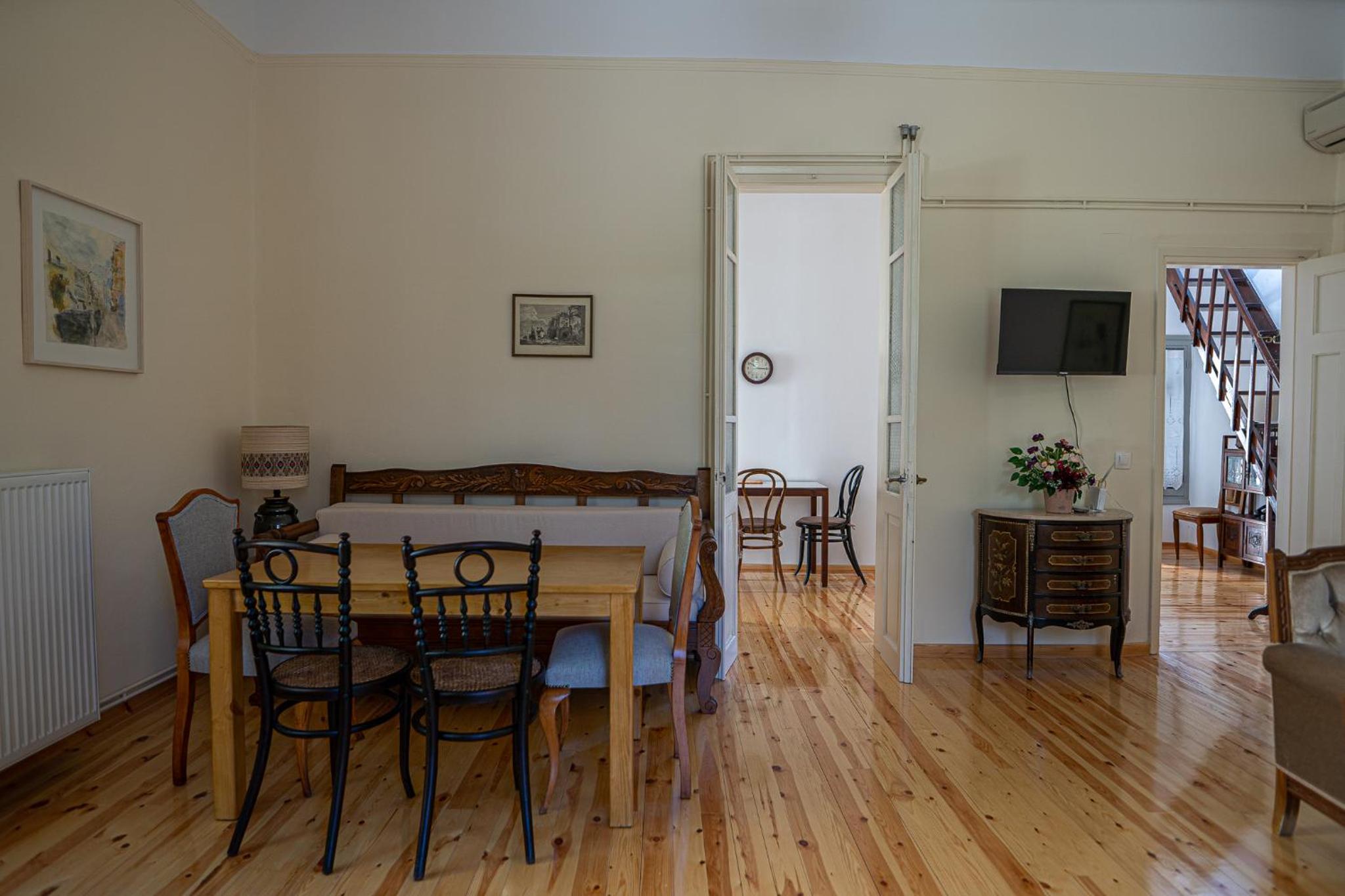 Executive Apartment photo 3