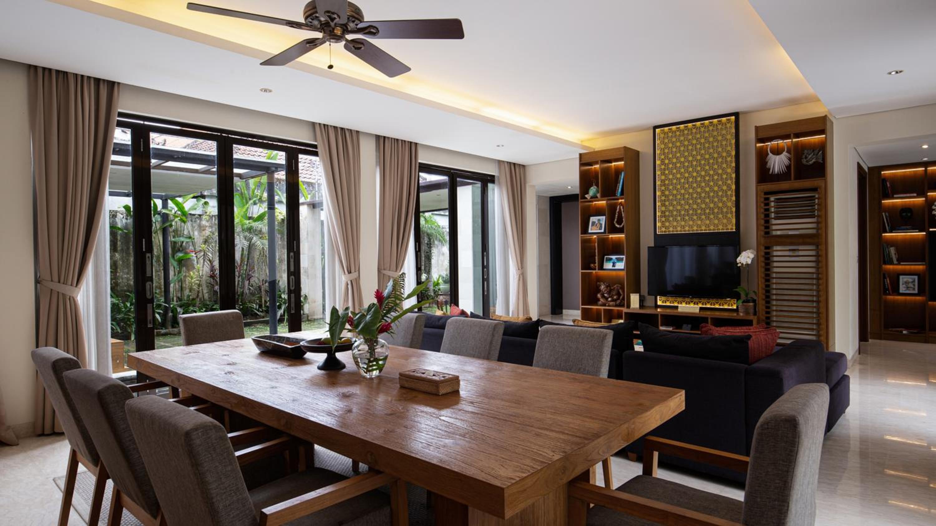 Founder's Home - Three Bedroom Pool Villa with BBQ Family Dinner