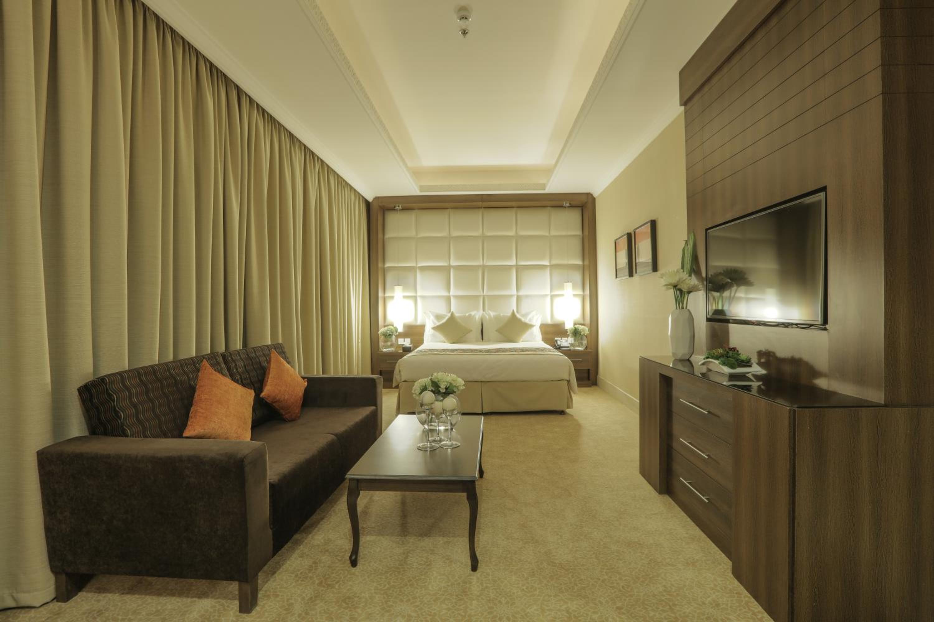 Junior Suite - Photo 1