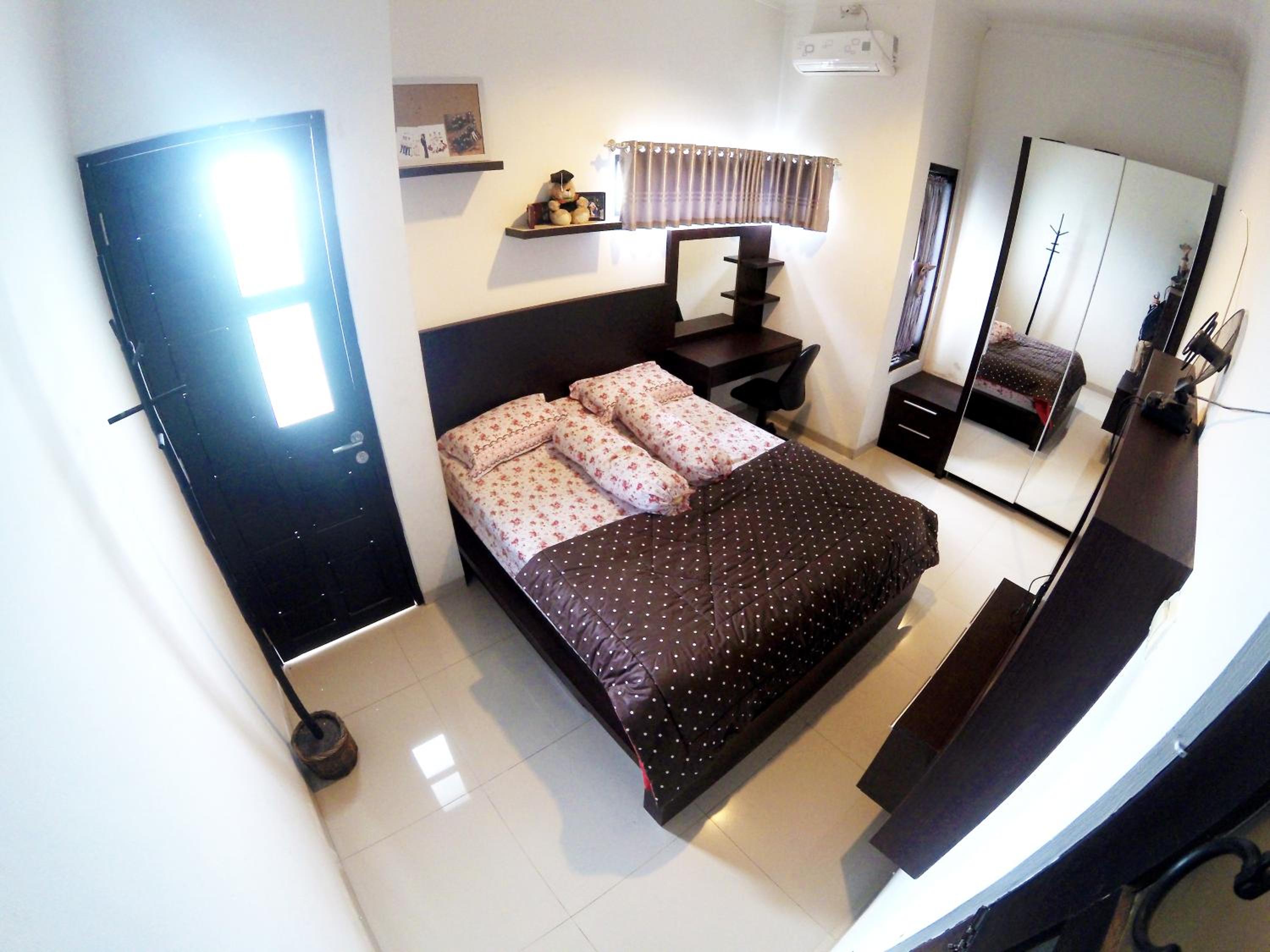 One-Bedroom House photo 1