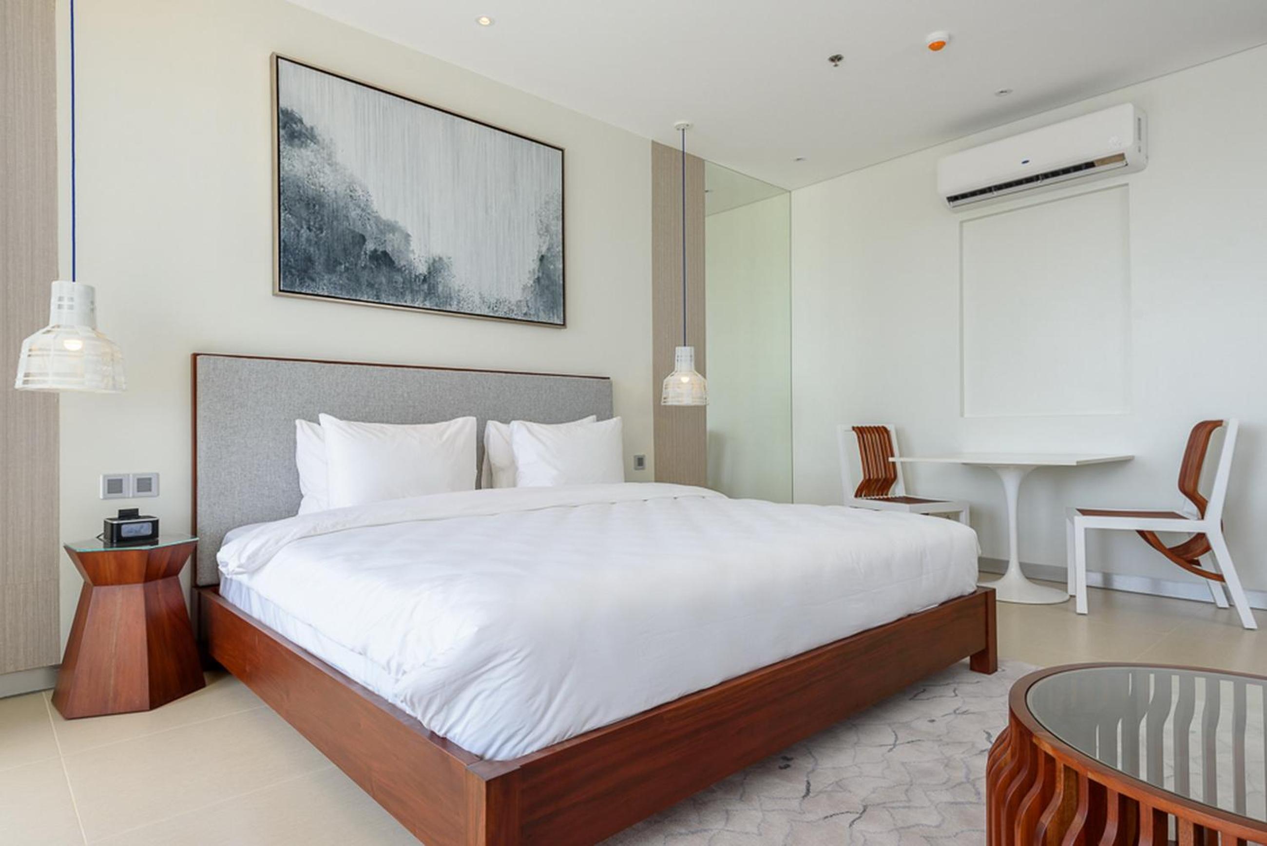 Deluxe Room - Photo 2