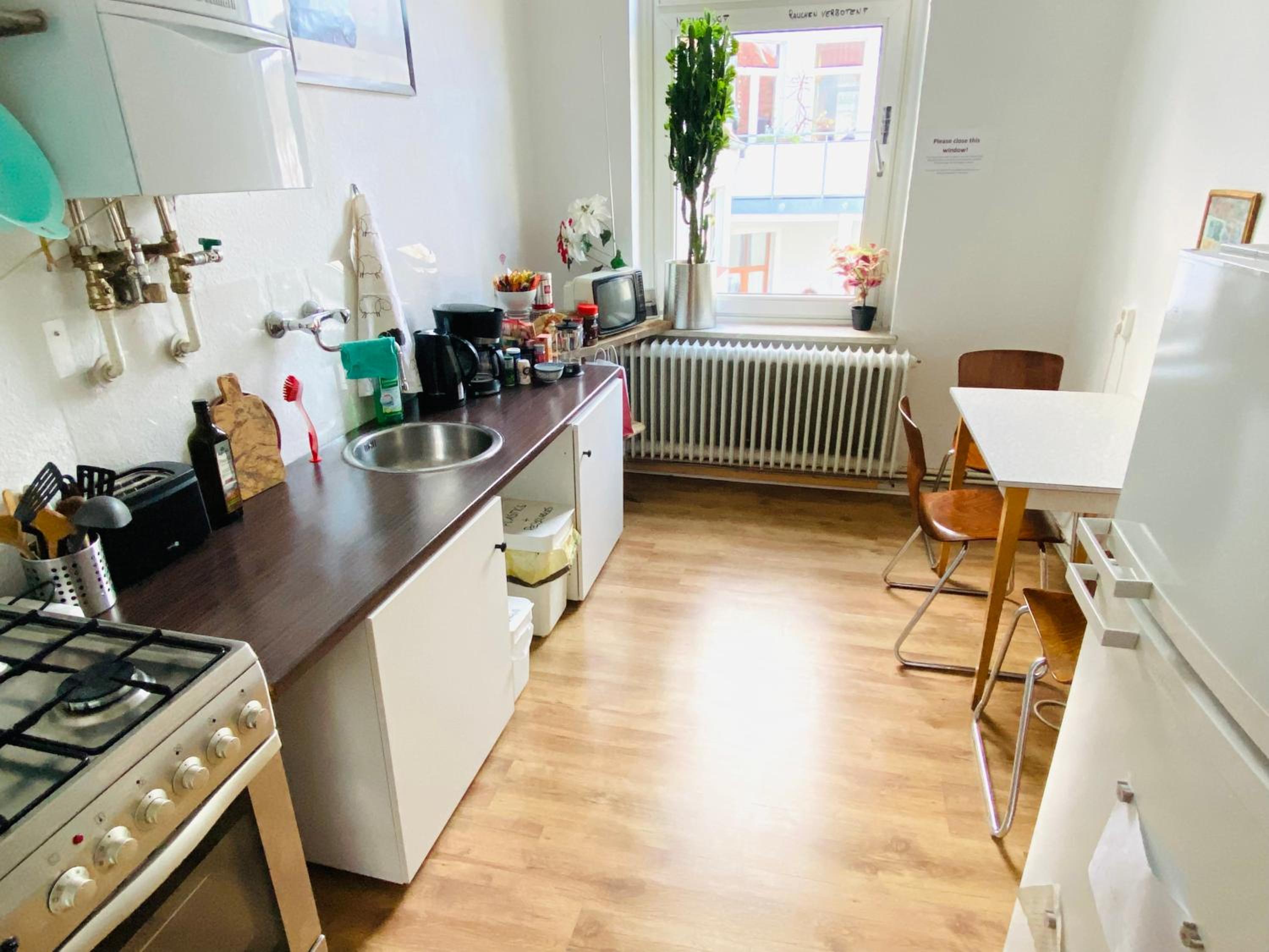 Two-Bedroom Apartment - Photo 4