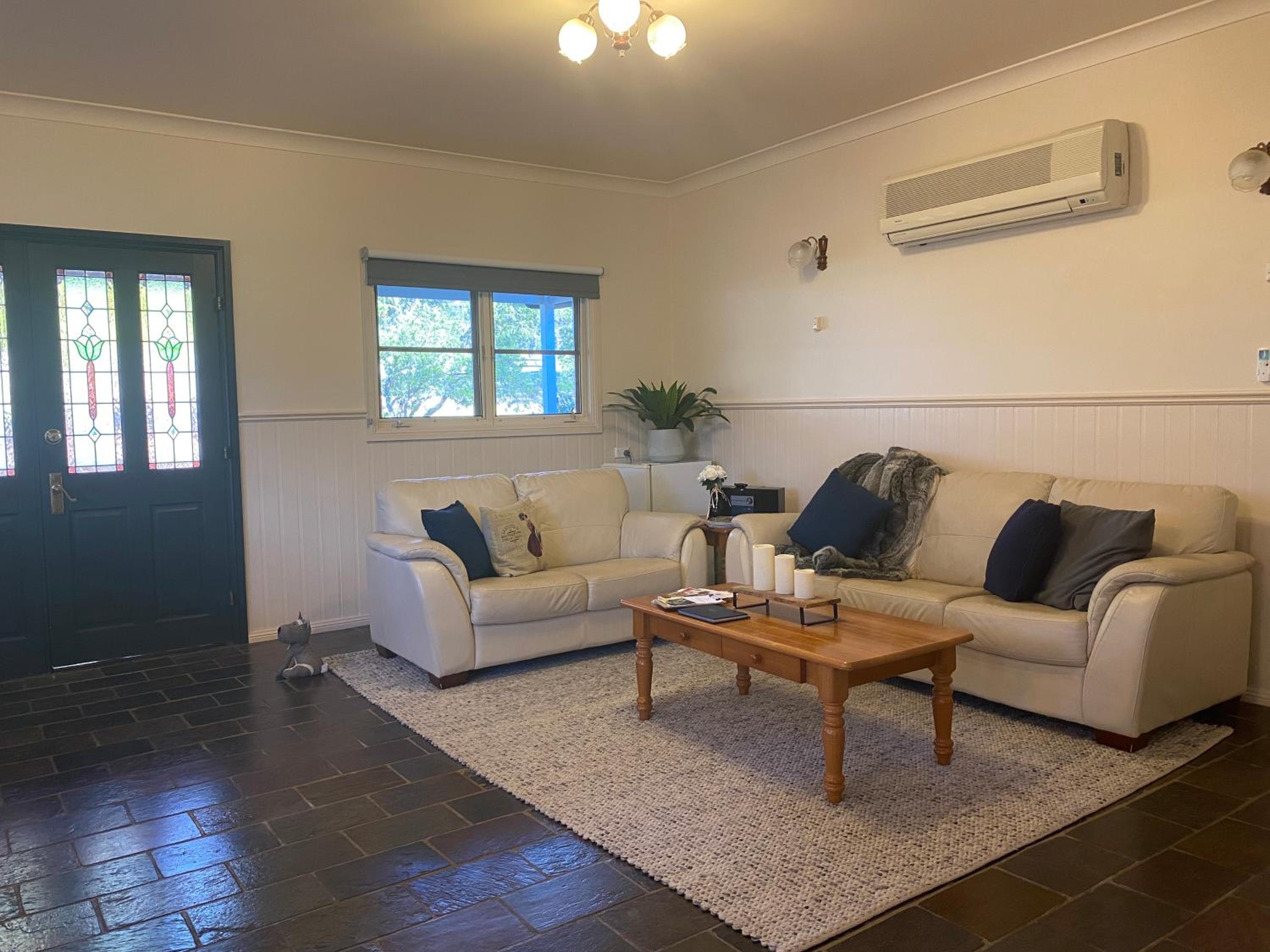 Two-Bedroom Cottage photo 1
