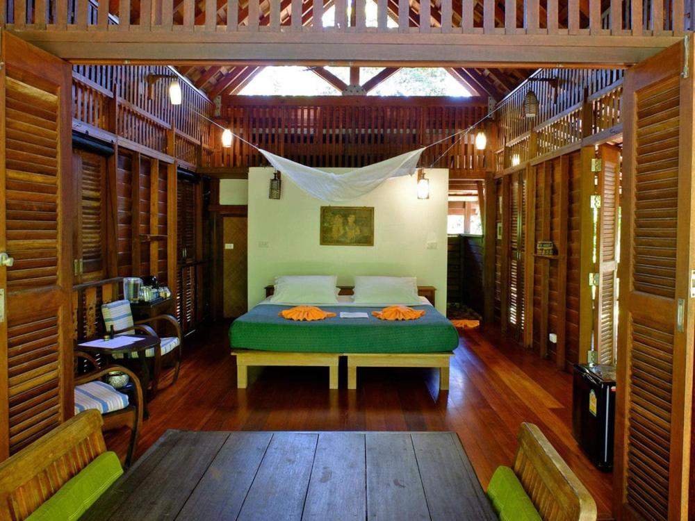 Bungalow with Garden View photo 3