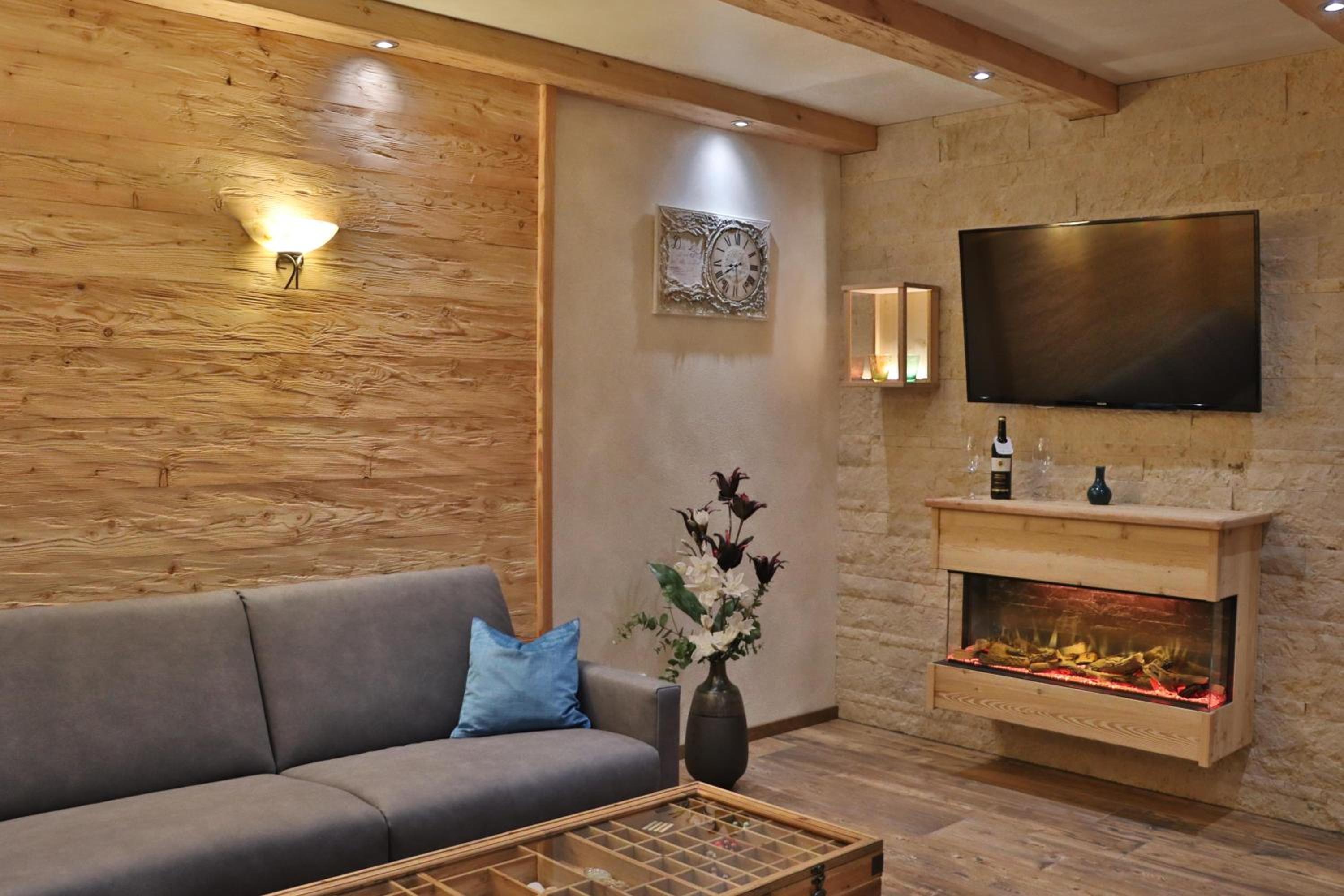 Chalet photo 1