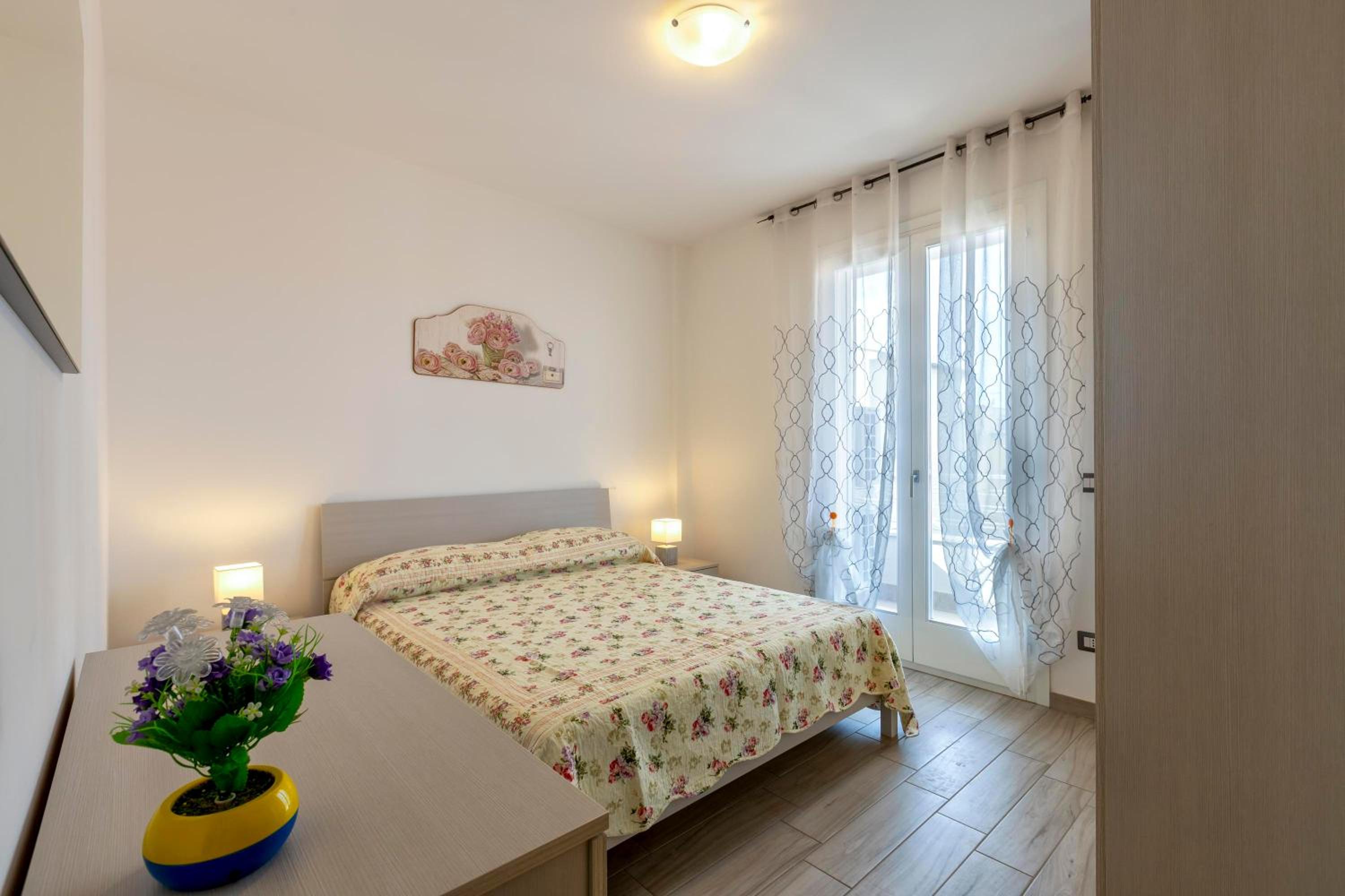 Superior One-Bedroom Apartment with Balcony