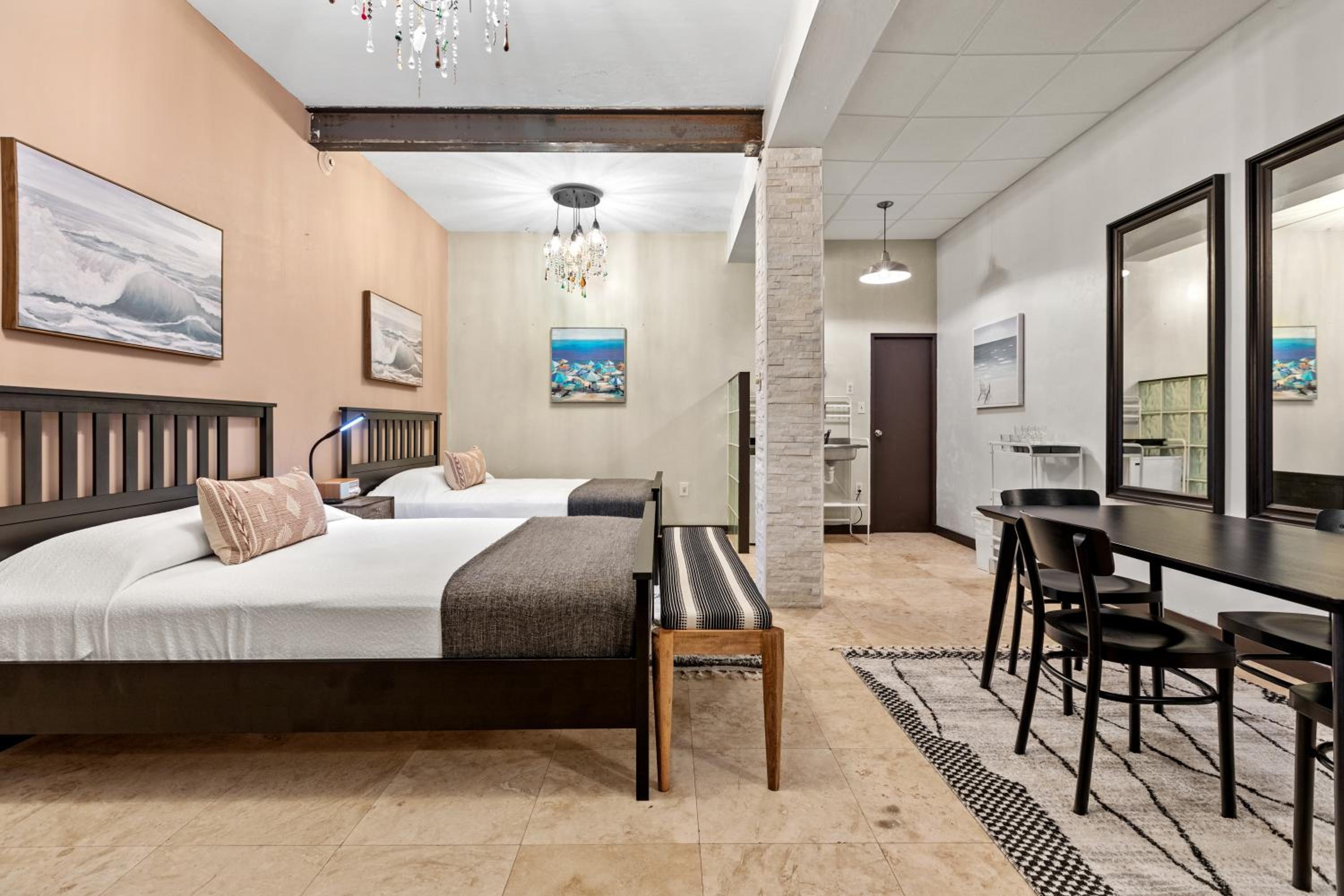 Family Suite photo 2