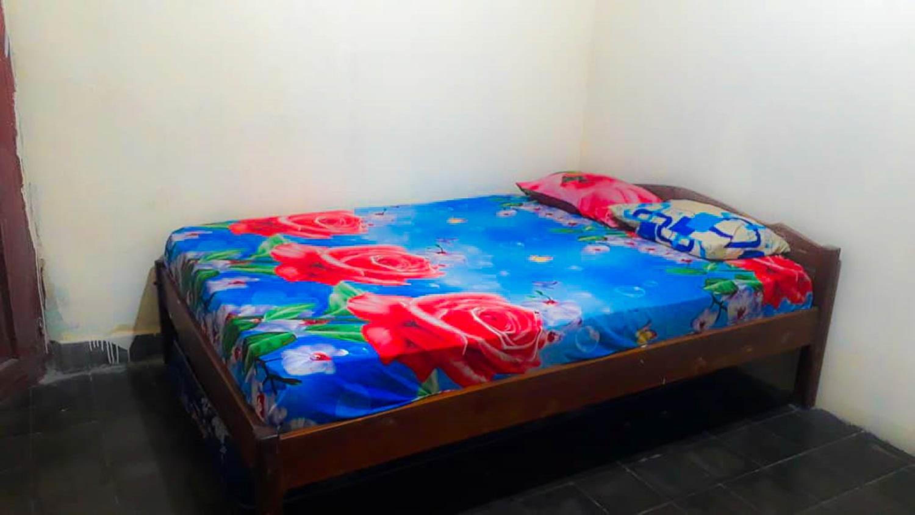 Standard Double Room - Photo 11