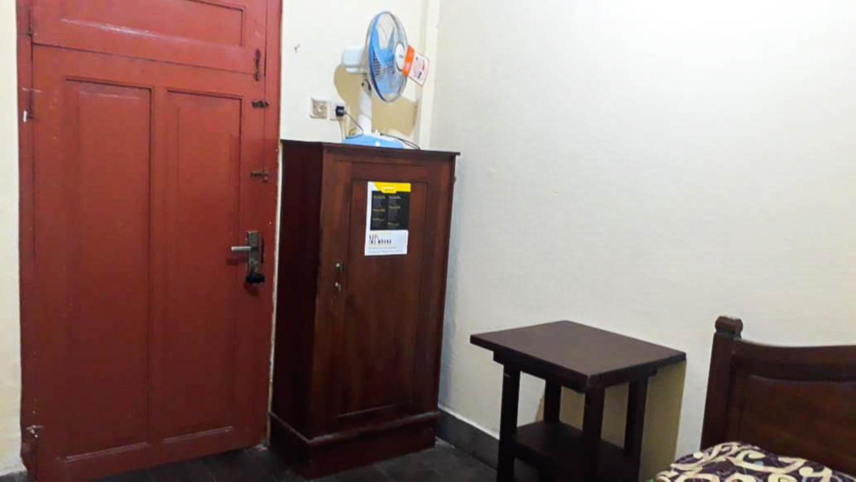 Standard Double Room - Photo 7