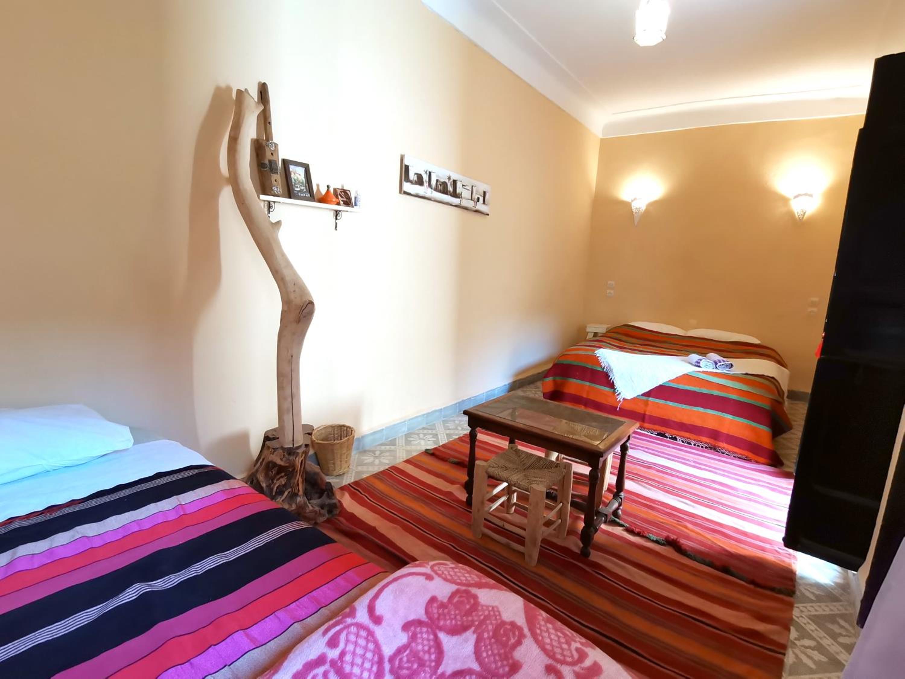 Basic Triple Room - Photo 9