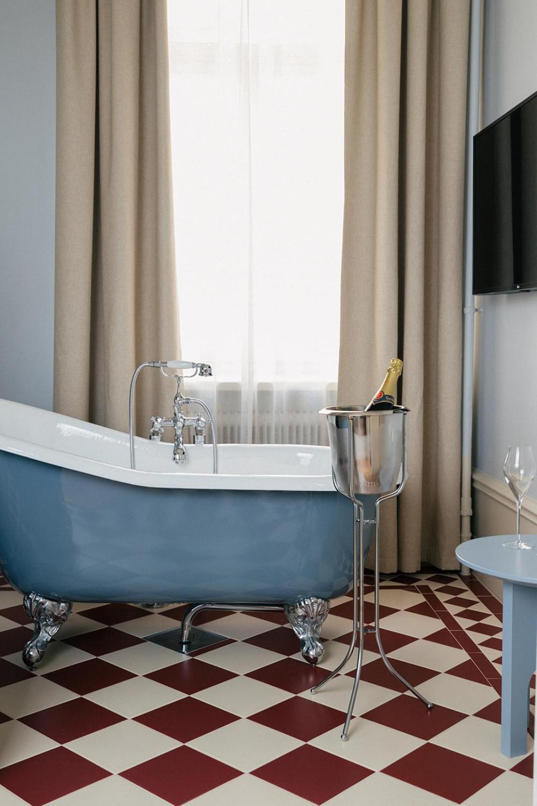 Executive King Suite