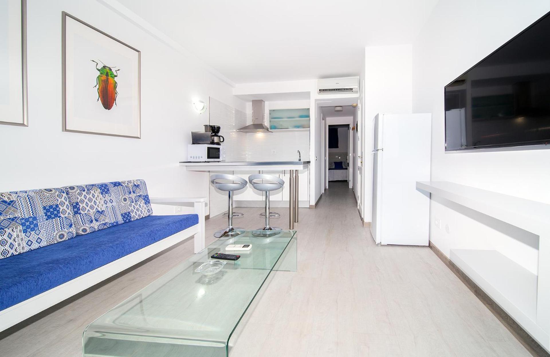 Apartamento con Balcón