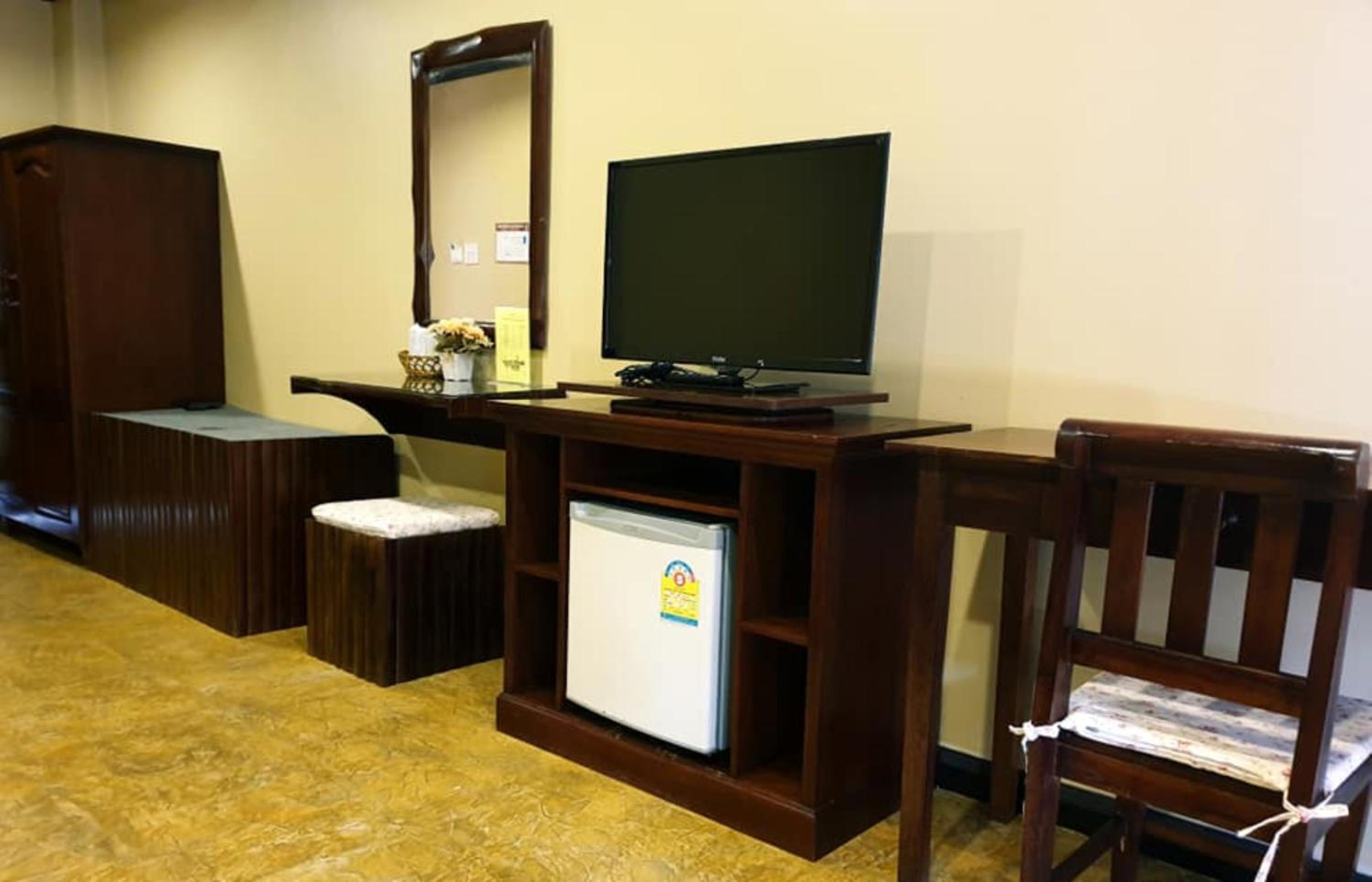 Superior Twin Room - Photo 4