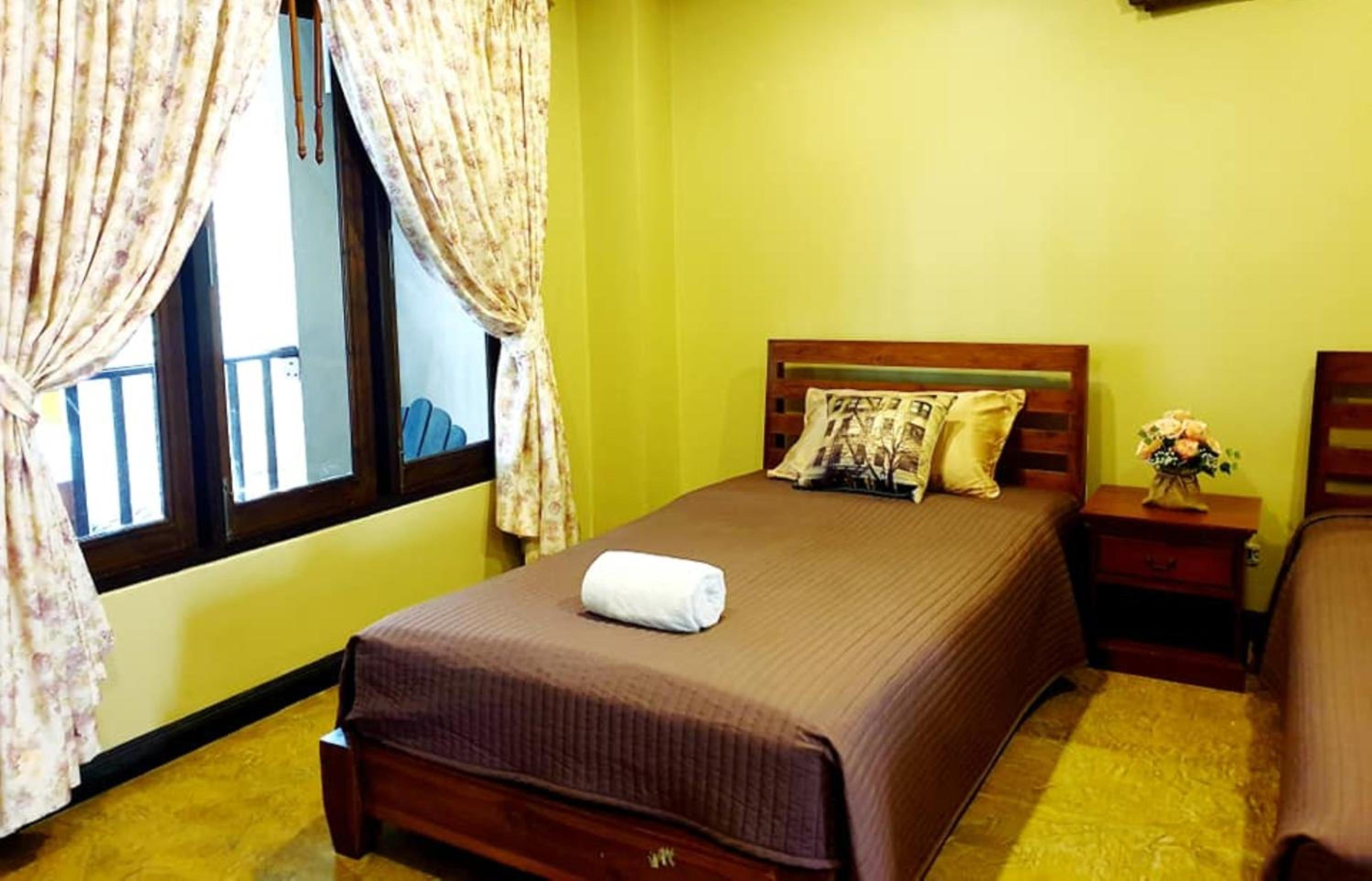 Superior Twin Room - Photo 11