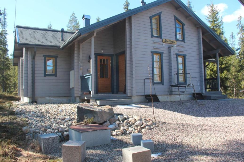 Two-Bedroom House photo 2