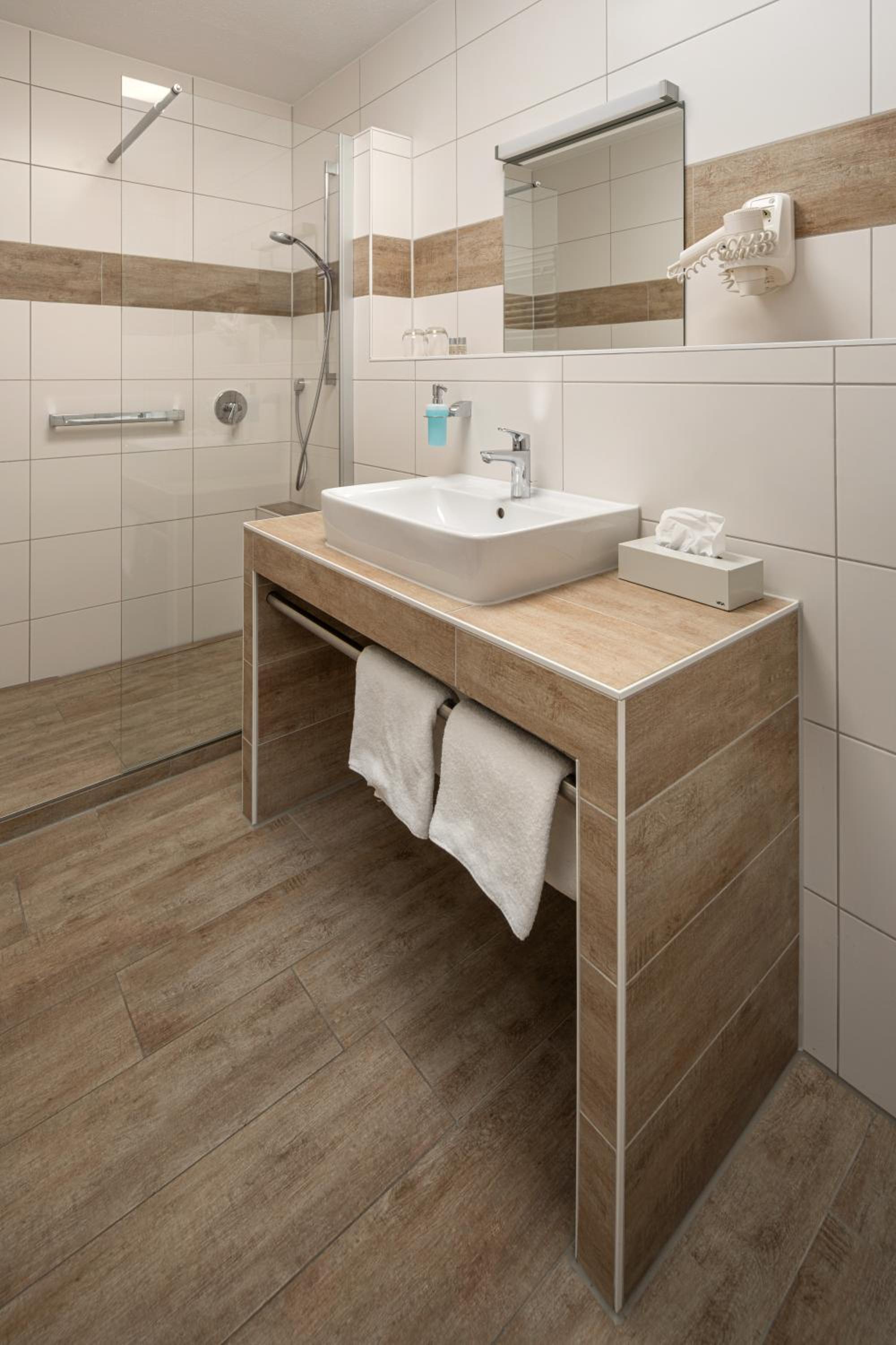 Doppelzimmer Landhaus - Photo 7