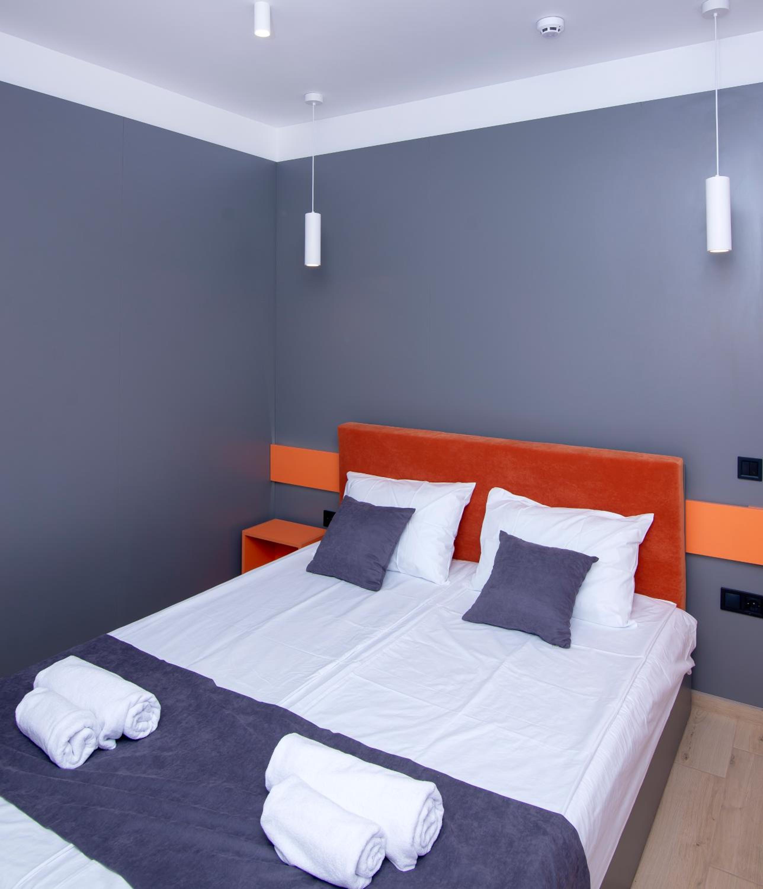 Deluxe Double Room with Bath photo 1