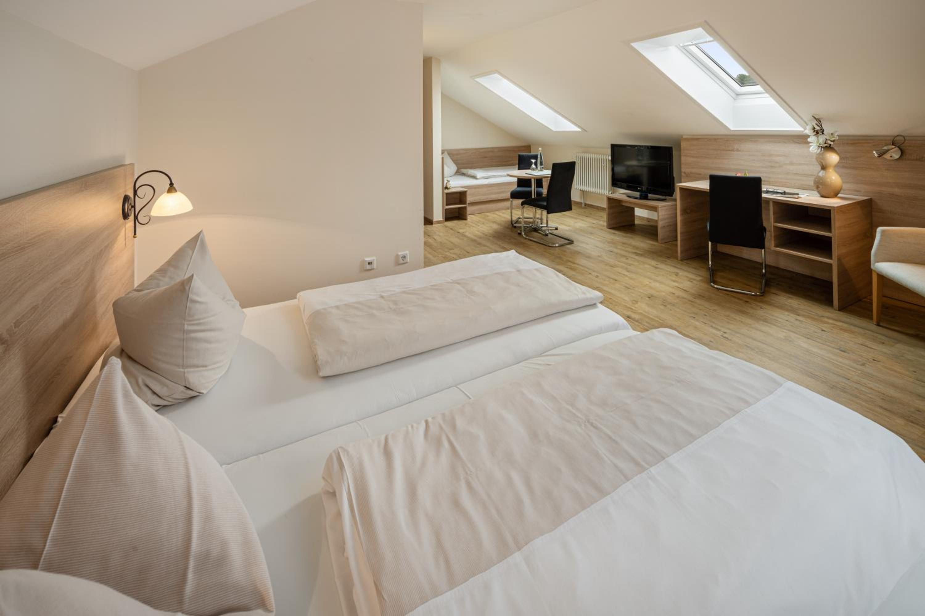 Family Room - Photo 3