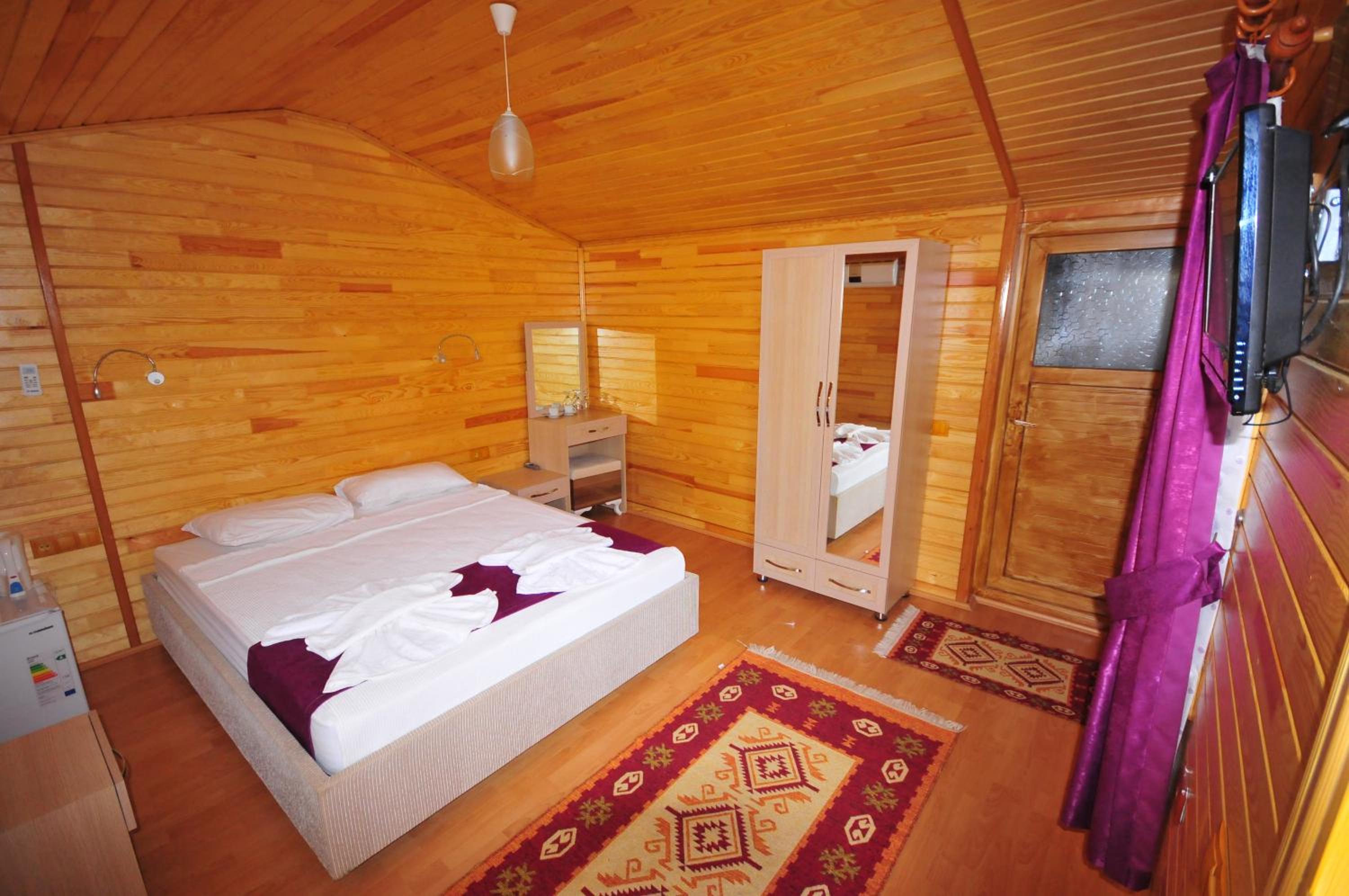 Bungalow (2 Adults) - Photo 26