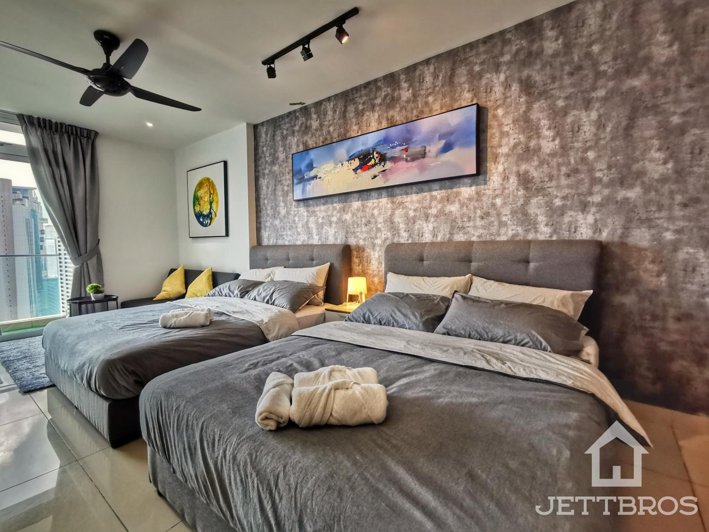 Studio Apartment photo 3