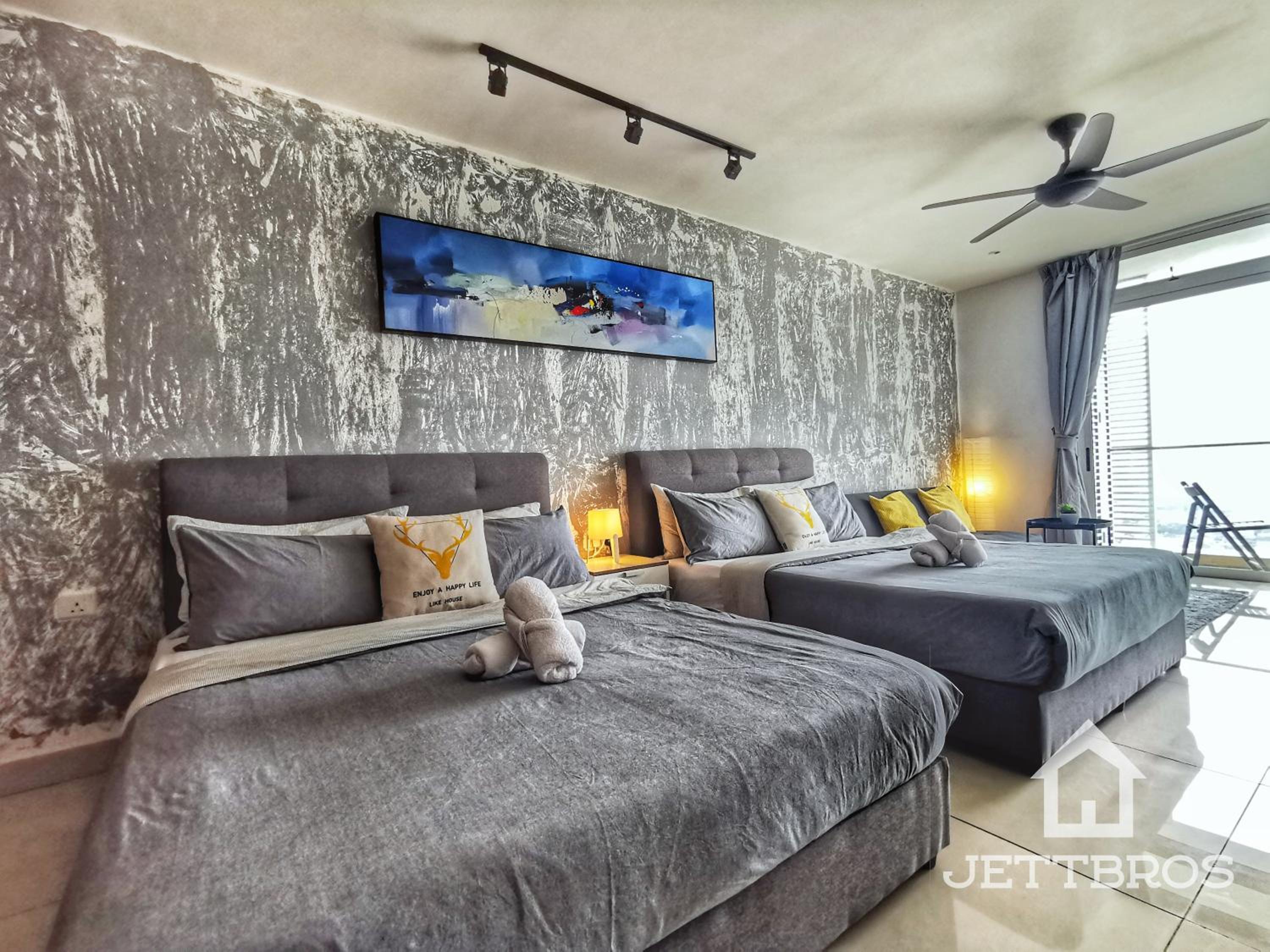 Studio Apartment photo 2