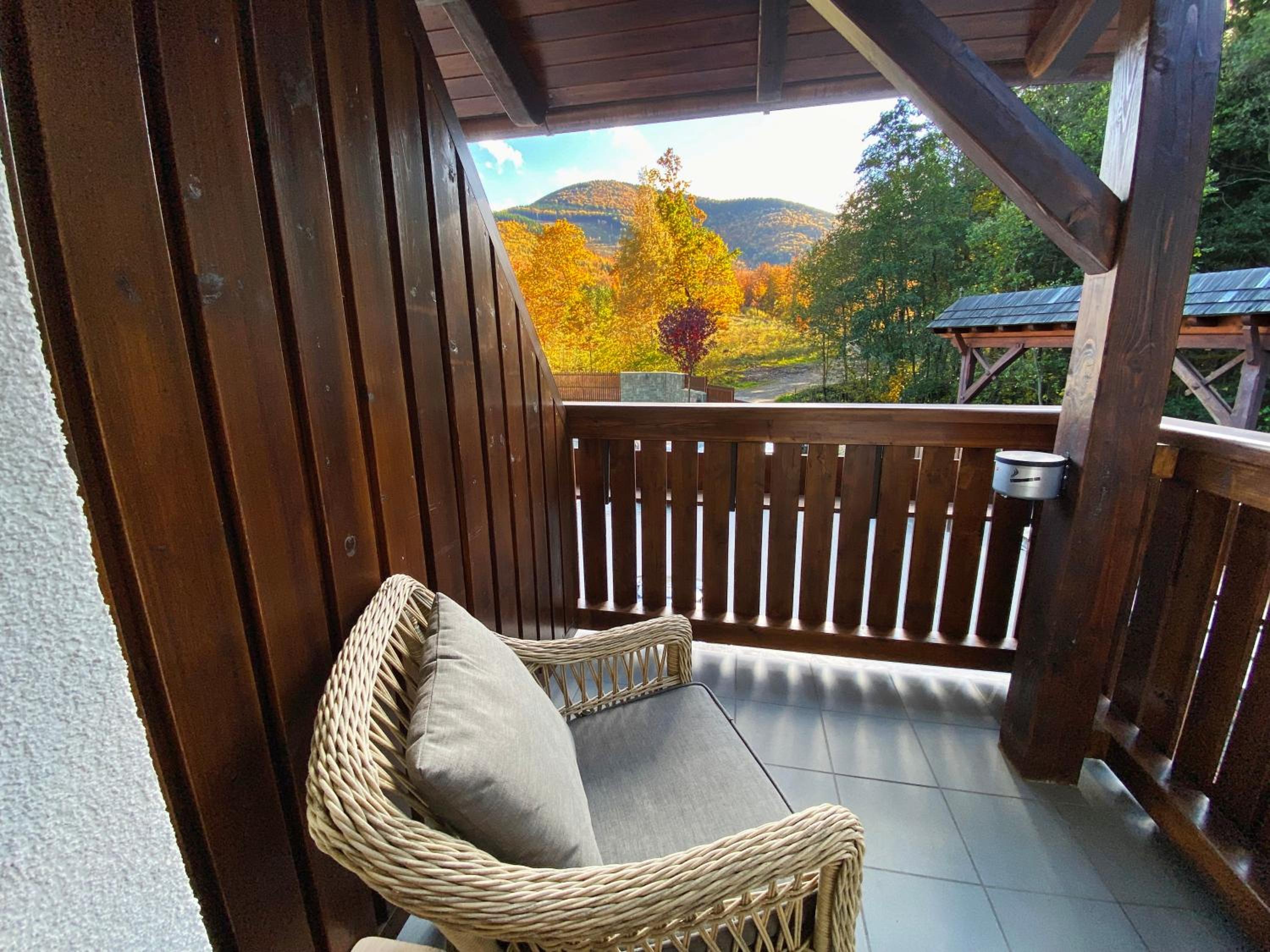 Double or Twin Room with Balcony - Photo 7