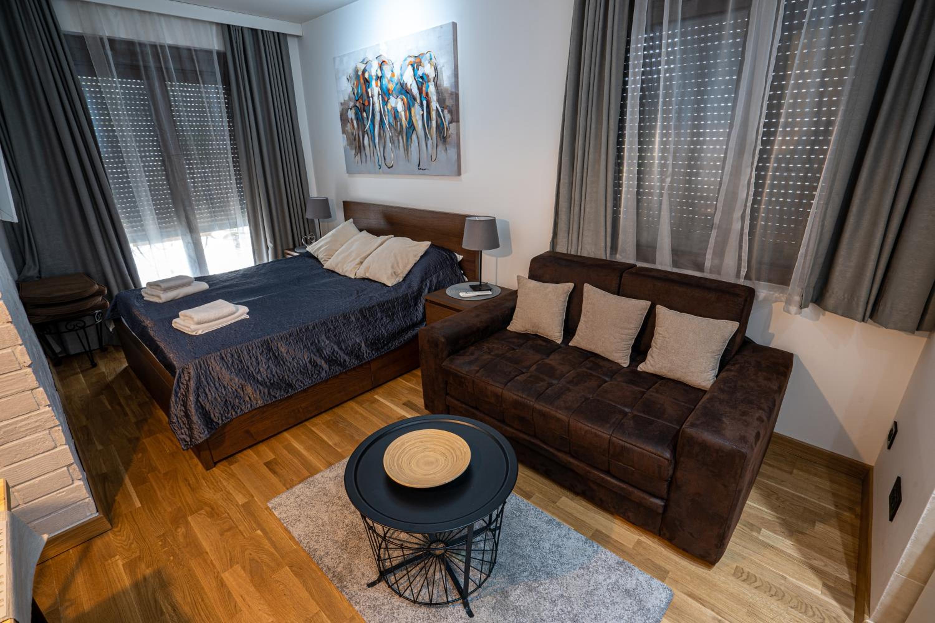 Deluxe Studio - Photo 19